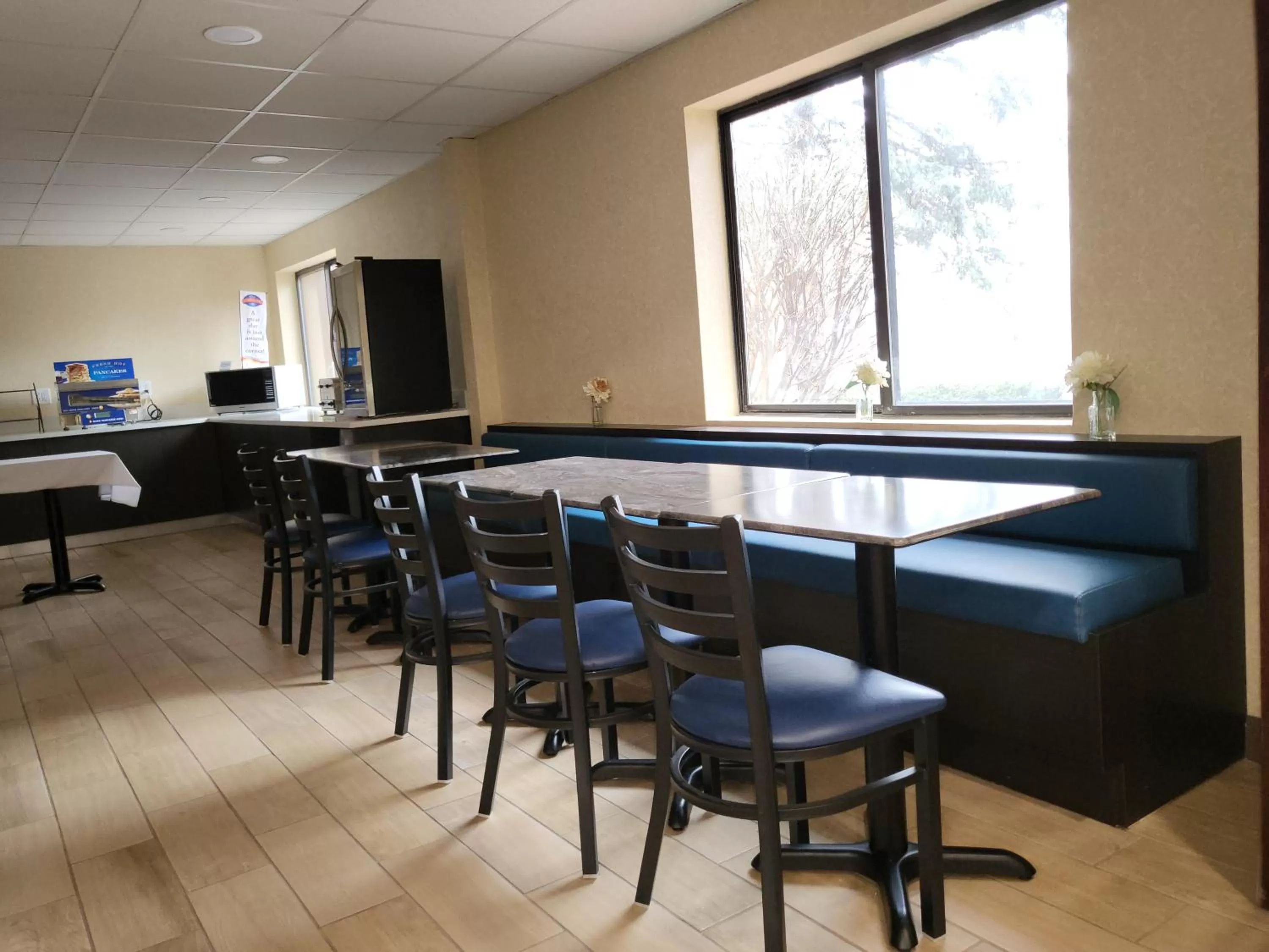 Breakfast in Baymont by Wyndham Bridgeport/Frankenmuth