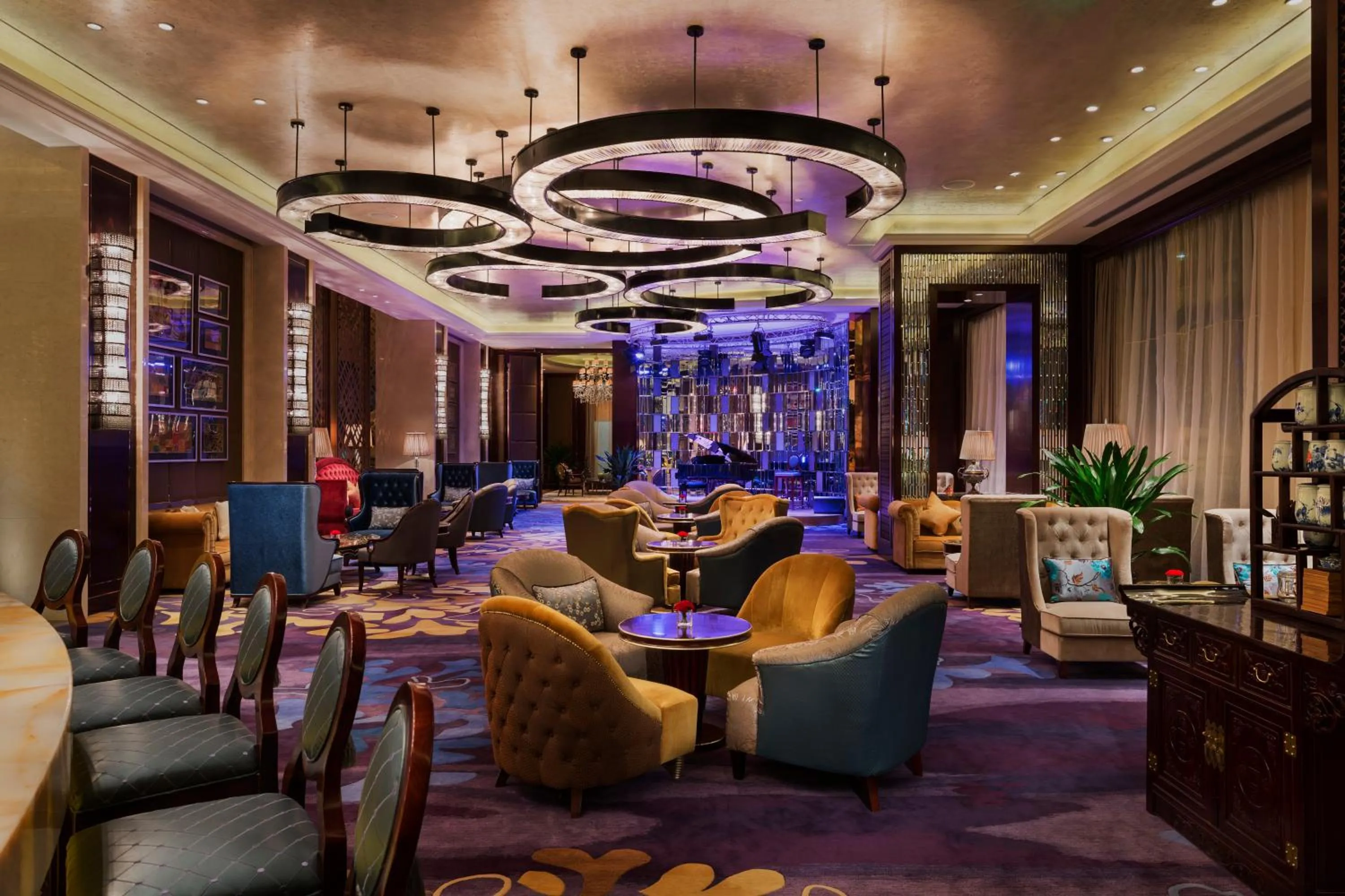 Lounge or bar in Wanda Realm Harbin Hotel