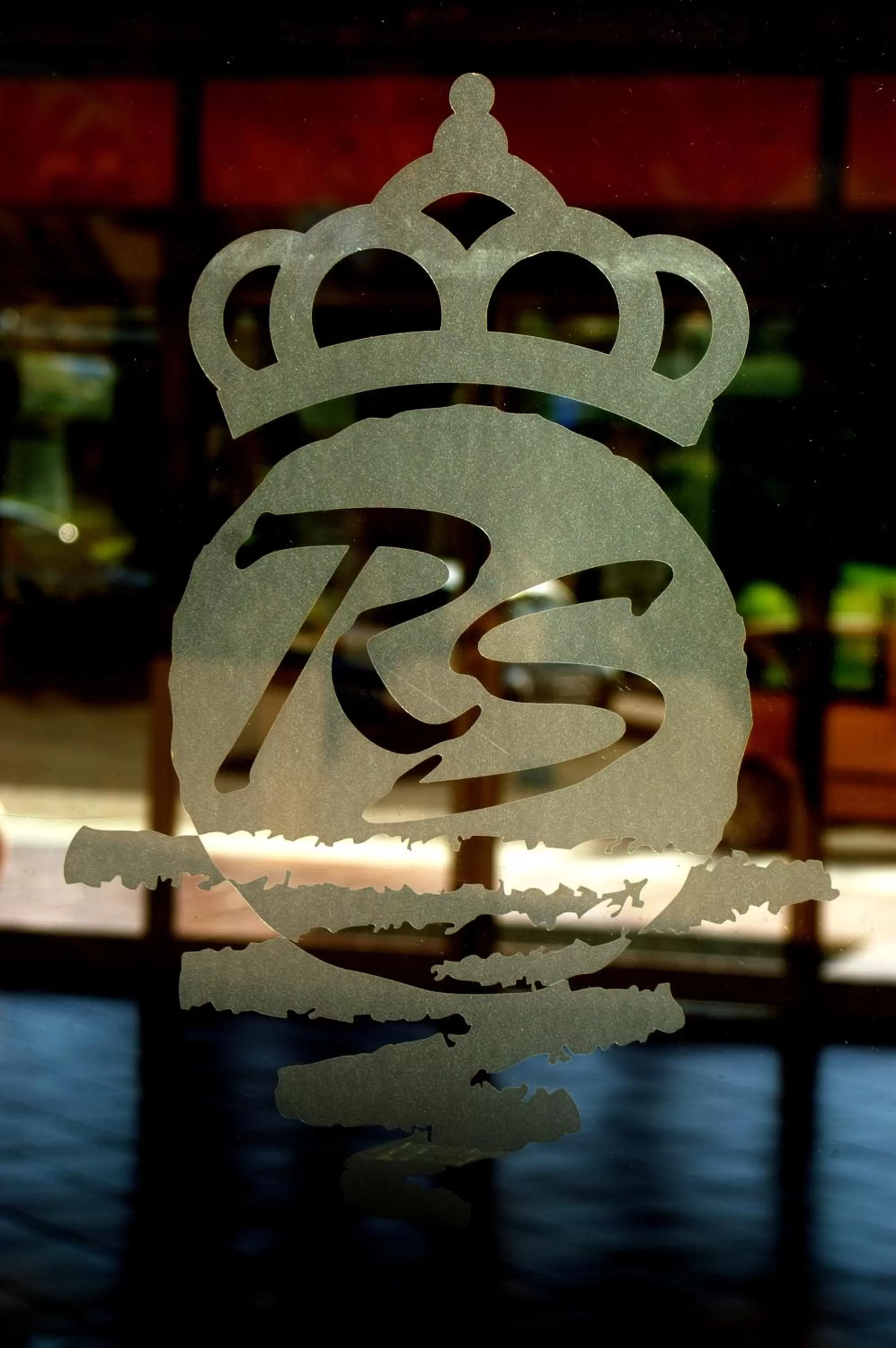 Property logo or sign in Royal Suite