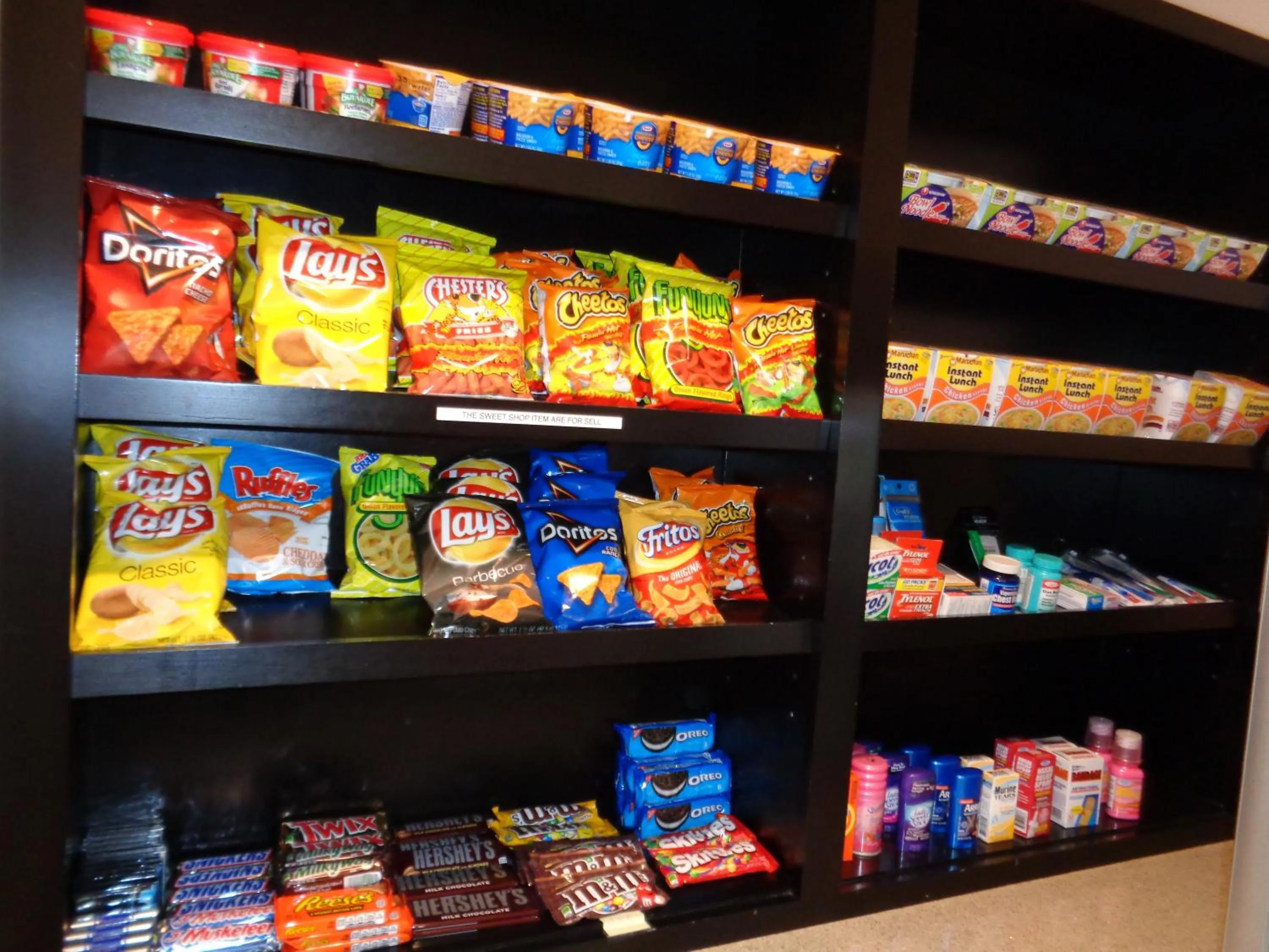 On-site shops in Grand Villa Inn Galleria