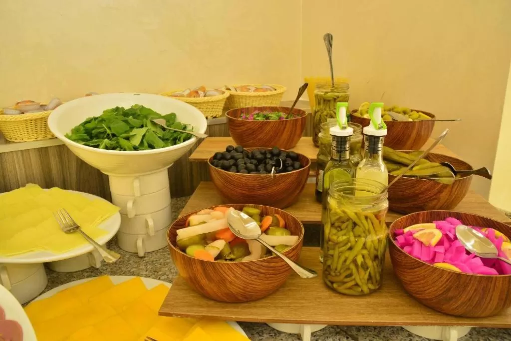 Food in Spark Plaza Hotel