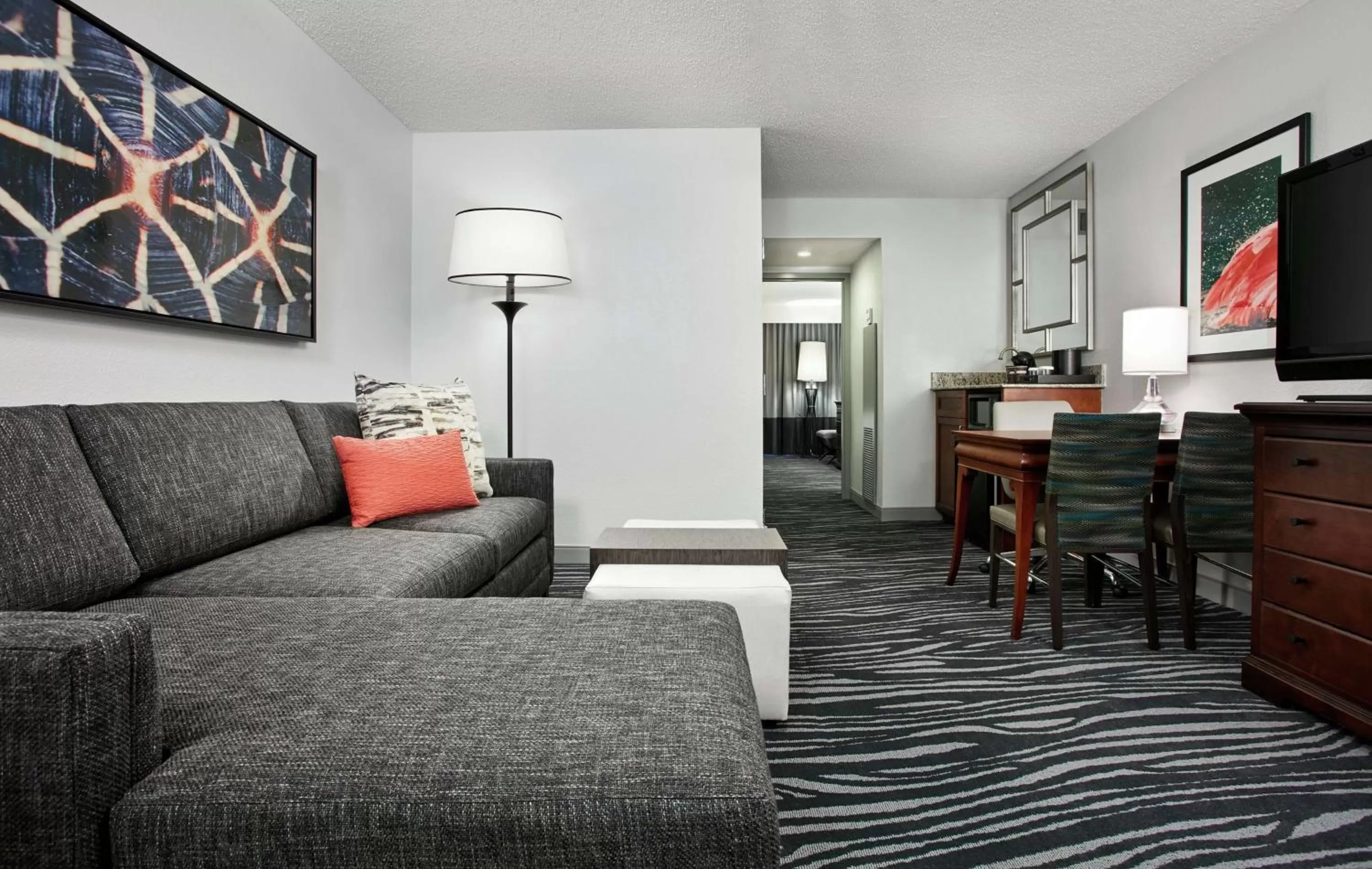 Living room in Embassy Suites by Hilton Orlando Airport