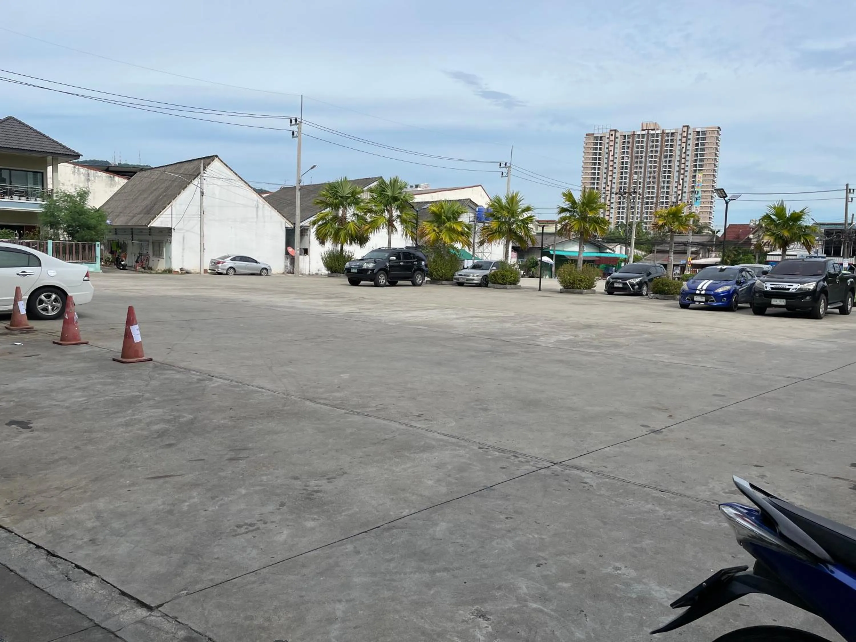 Property building in Tonaoi Grand Hotel