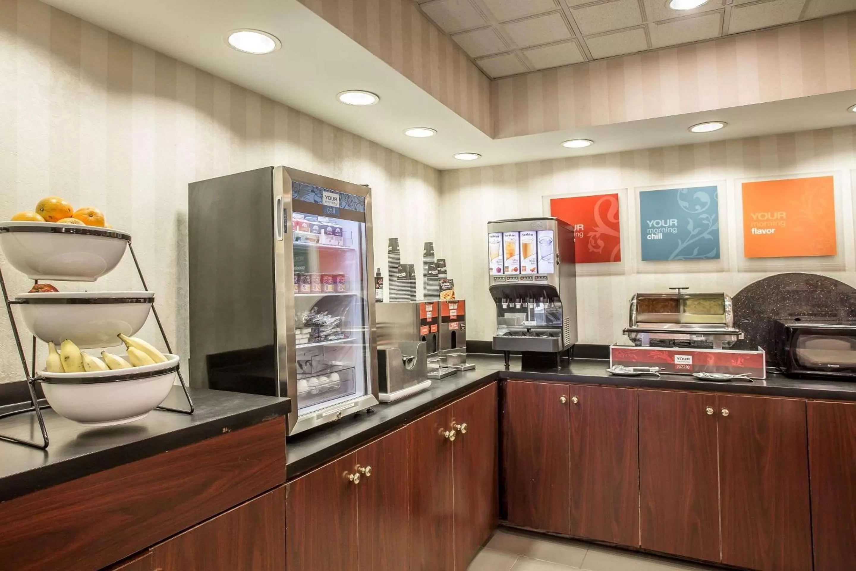 Restaurant/places to eat in Comfort Inn & Suites FtJackson Maingate