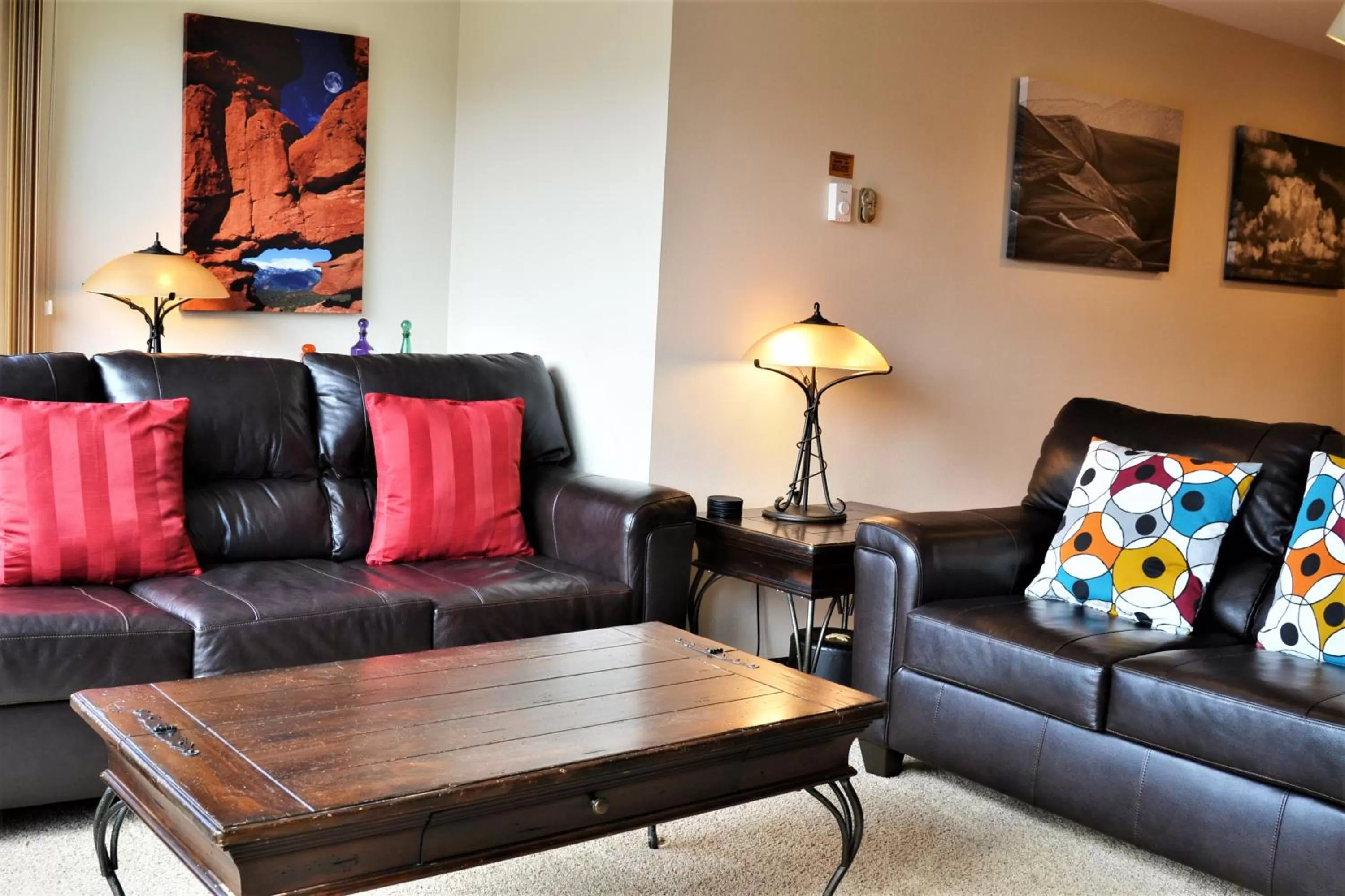 Living room in Simba Run Vail Condominiums