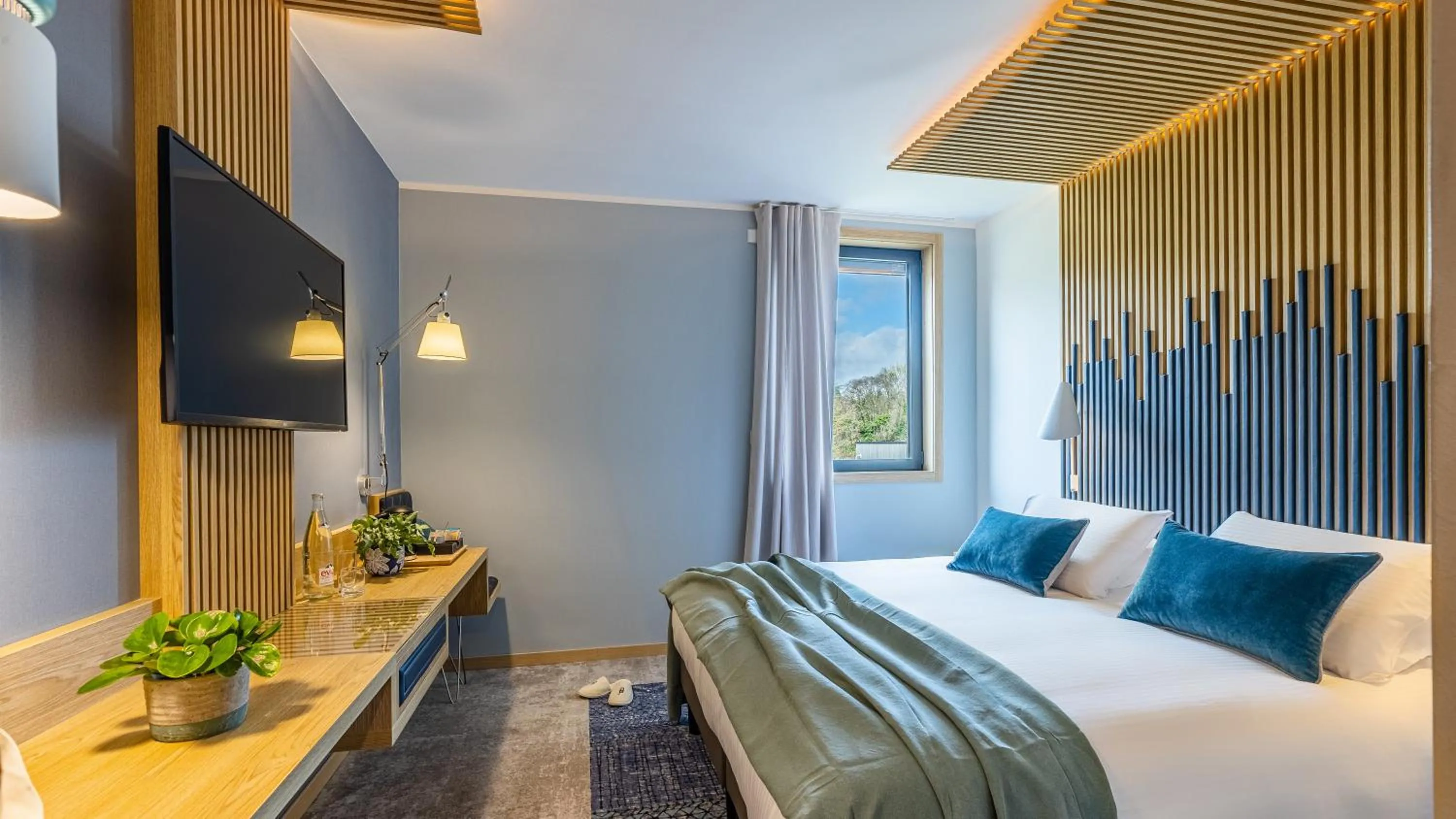 Photo of the whole room, Bed in Domaine de Dolomieu Hotel & Spa - BW Premier Collection