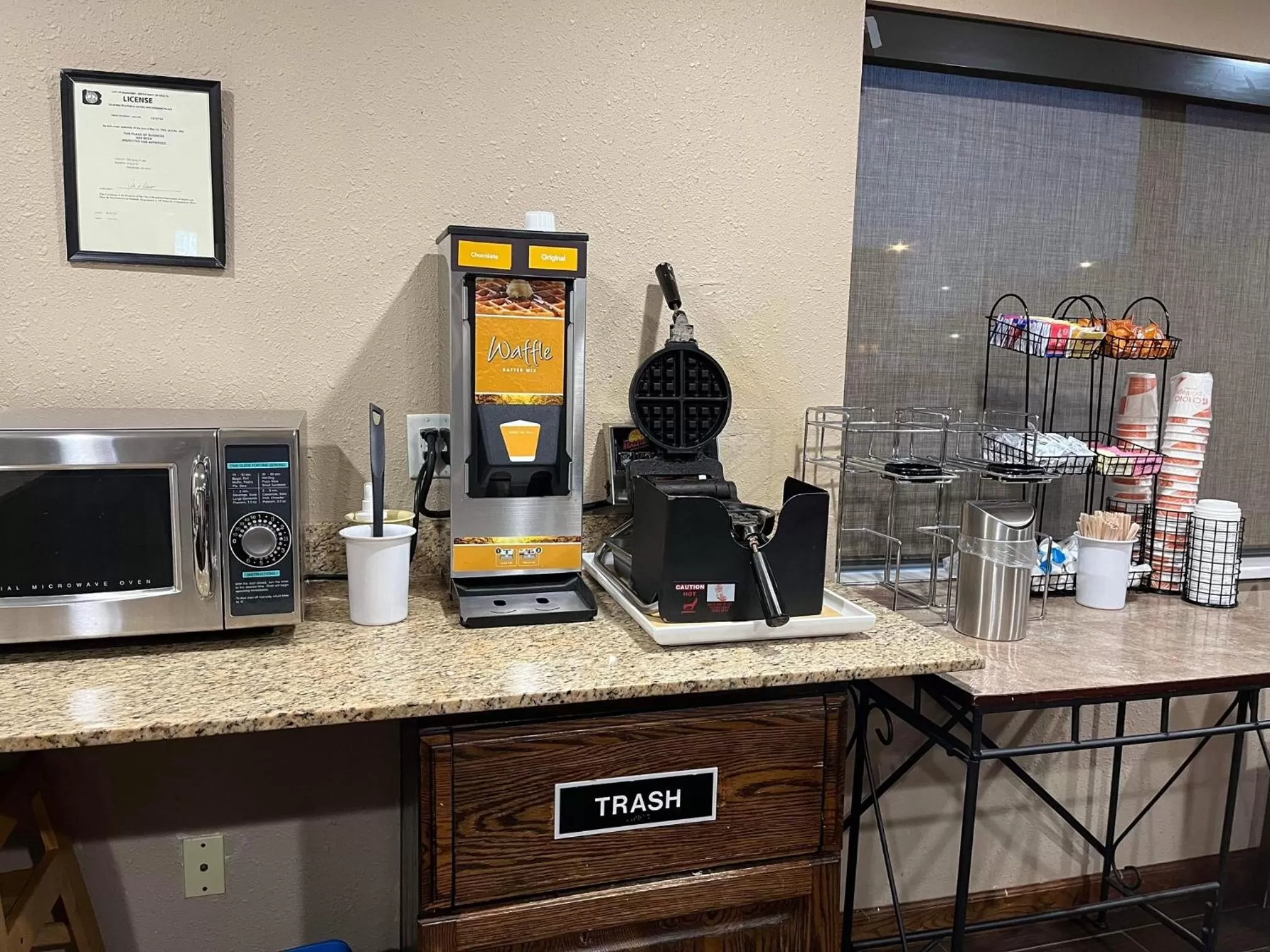 Kitchen or kitchenette in Quality Inn & Suites