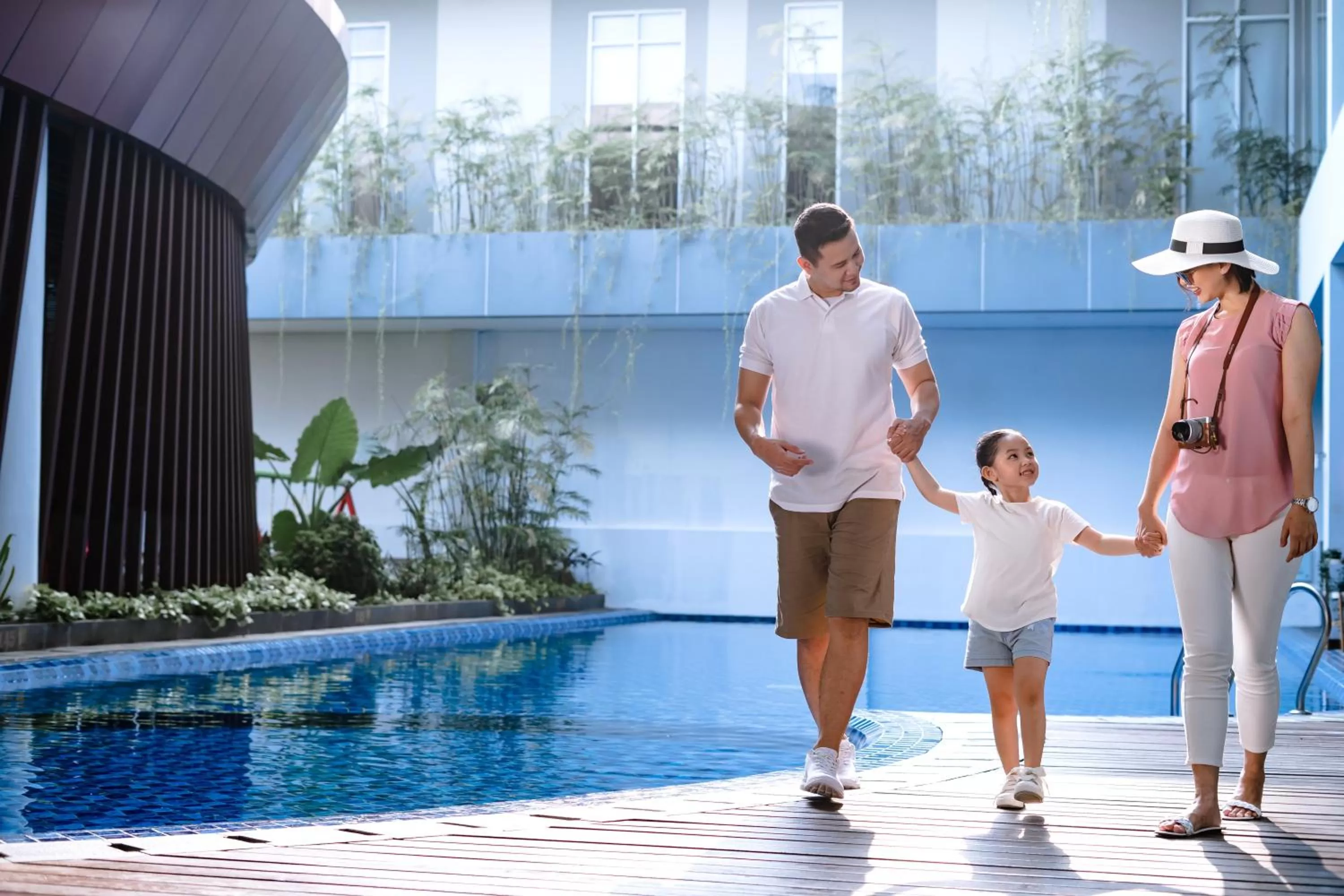 Swimming pool in Antero Hotel Jababeka Cikarang
