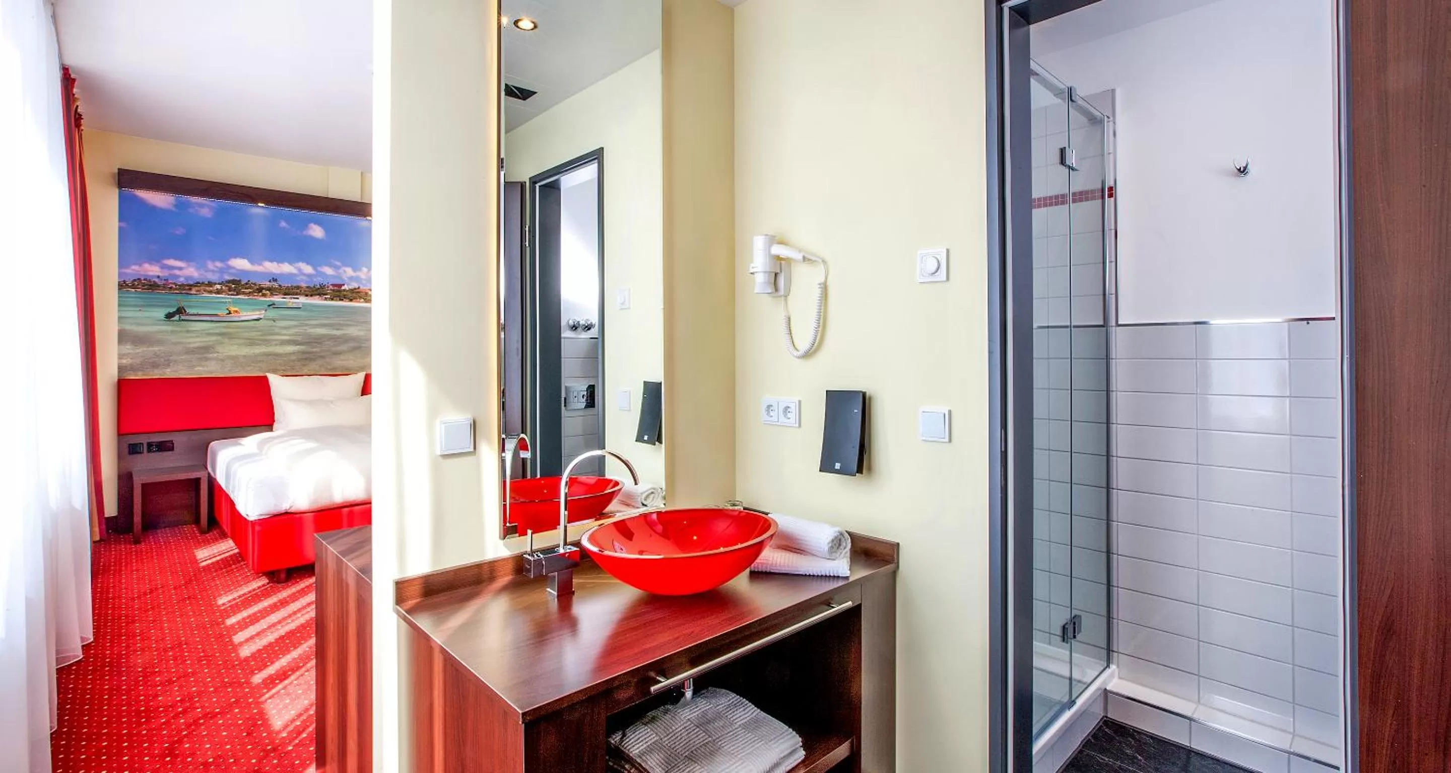 Bathroom in Best Western Plus Plaza Berlin Kurfürstendamm