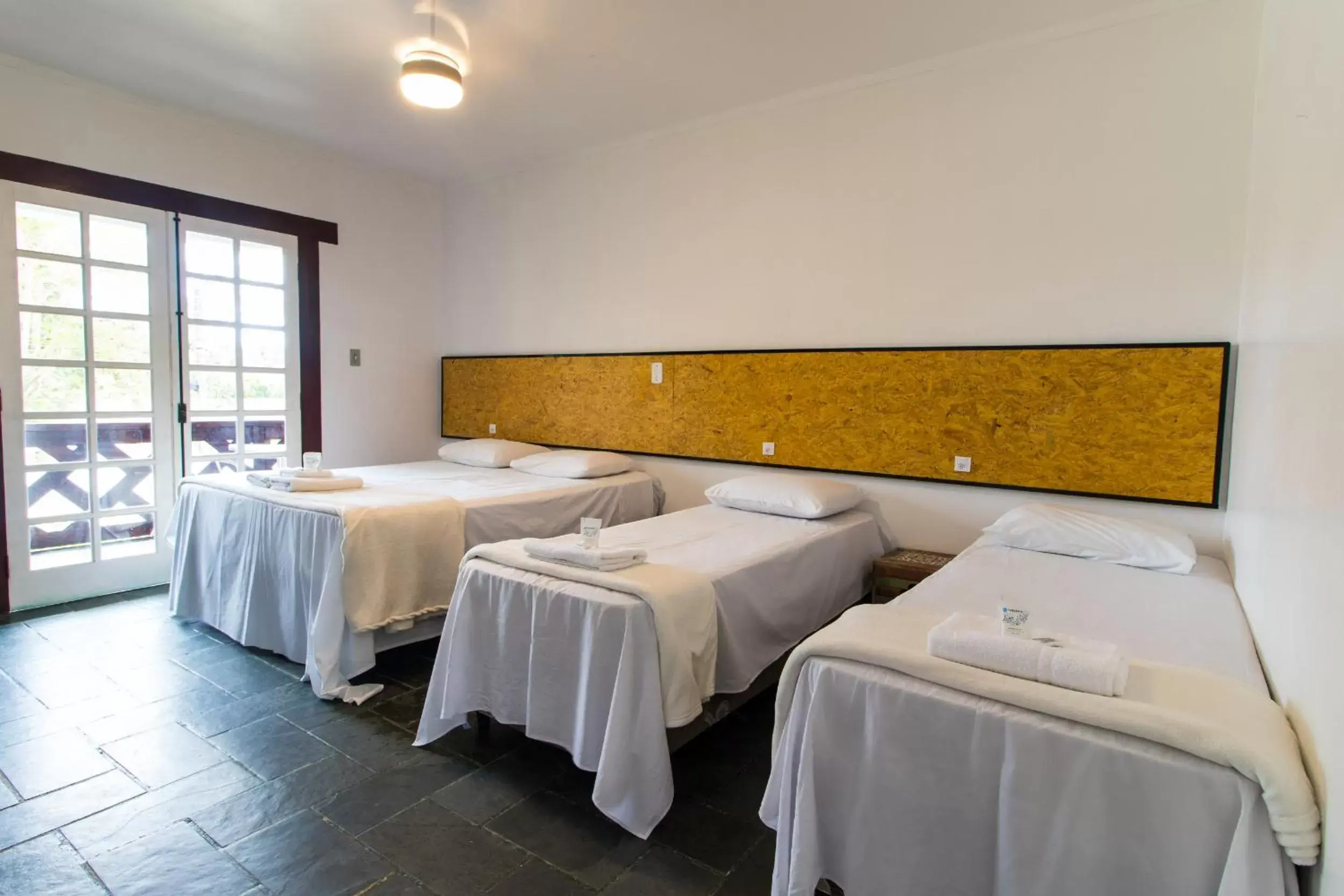 Quarto Família Superior com Varanda - single occupancy in HOTELARE Hotel Villa Di Capri Quarto Família Superior com Varanda - single occupancy in HOTELARE Hotel Villa Di Capri