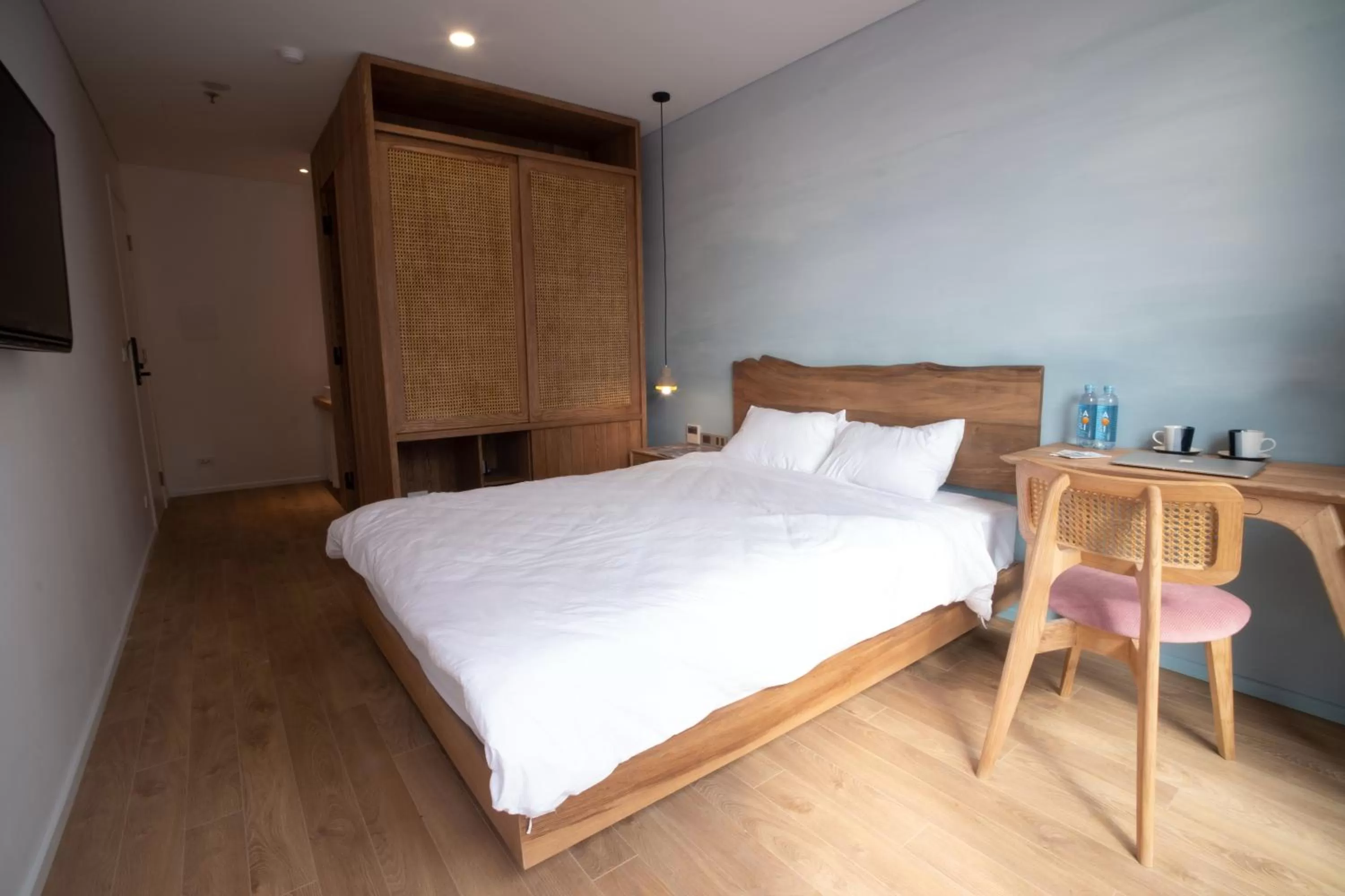 Bedroom, Bed in Mia Casa by Satori