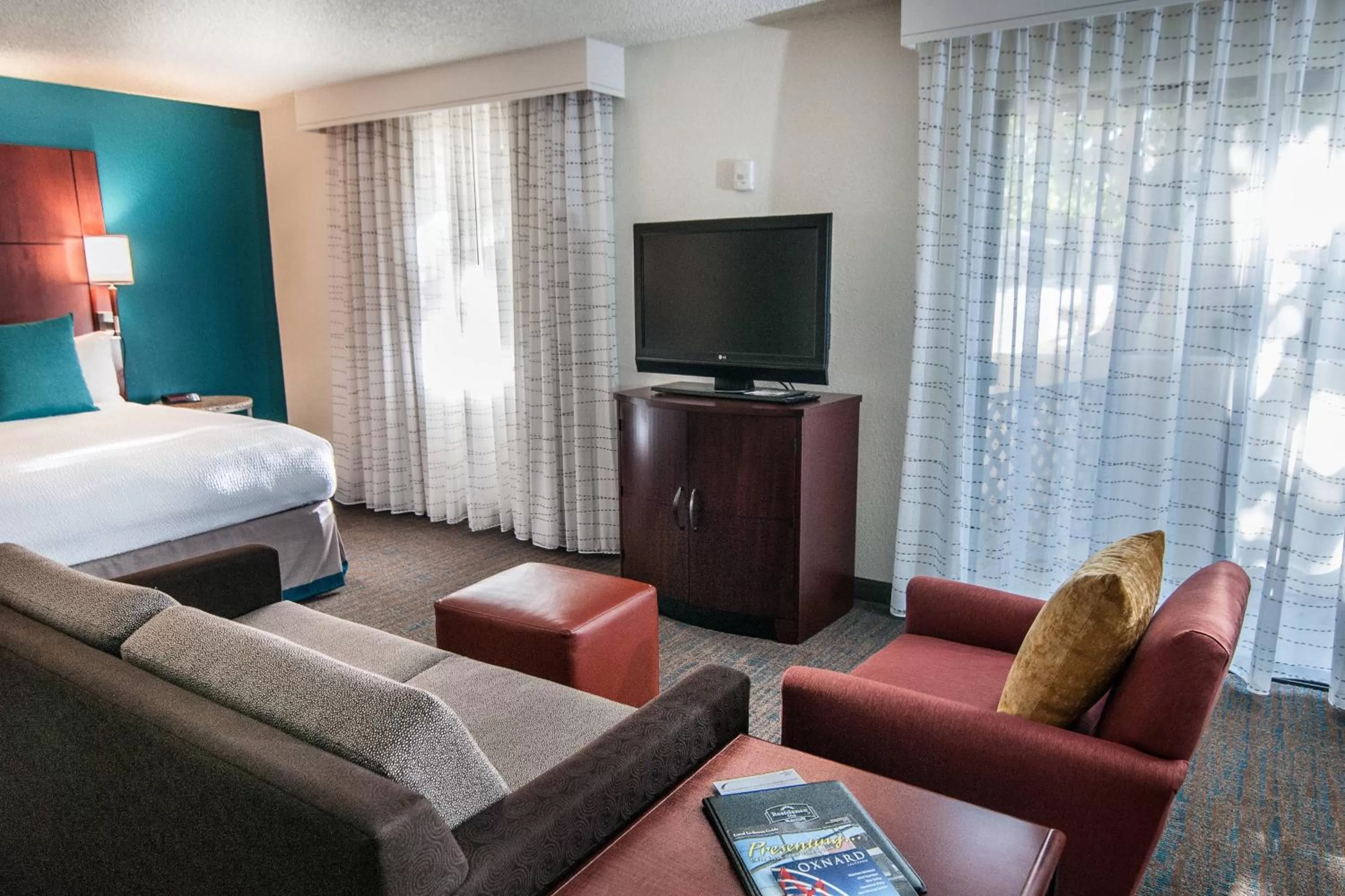 King Studio with Sofa Bed in Staybridge Suites Oxnard - River Ridge by IHG