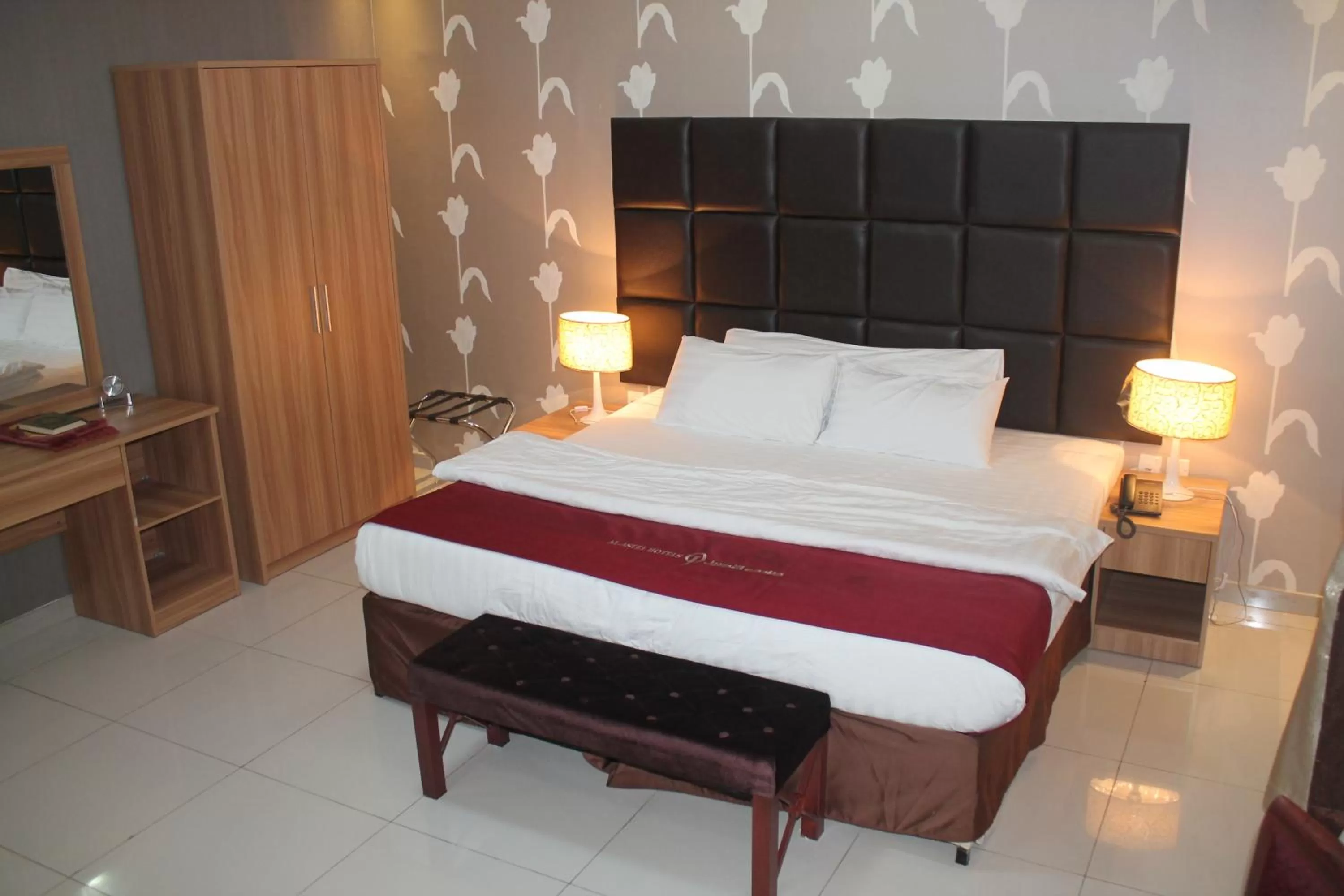 Bed in DIWAN ALASEEL ALRAQI