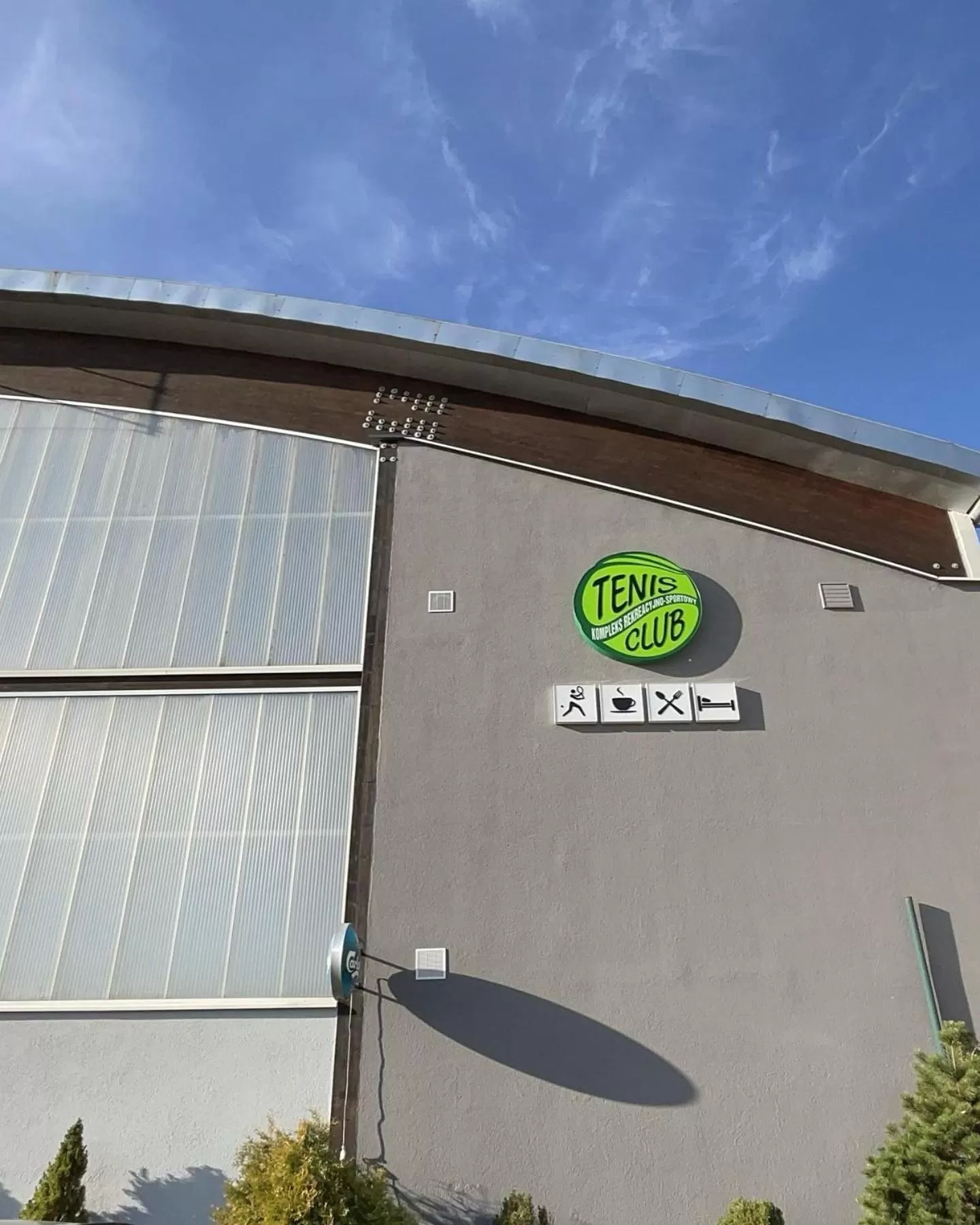 Property logo or sign in Tenis Club