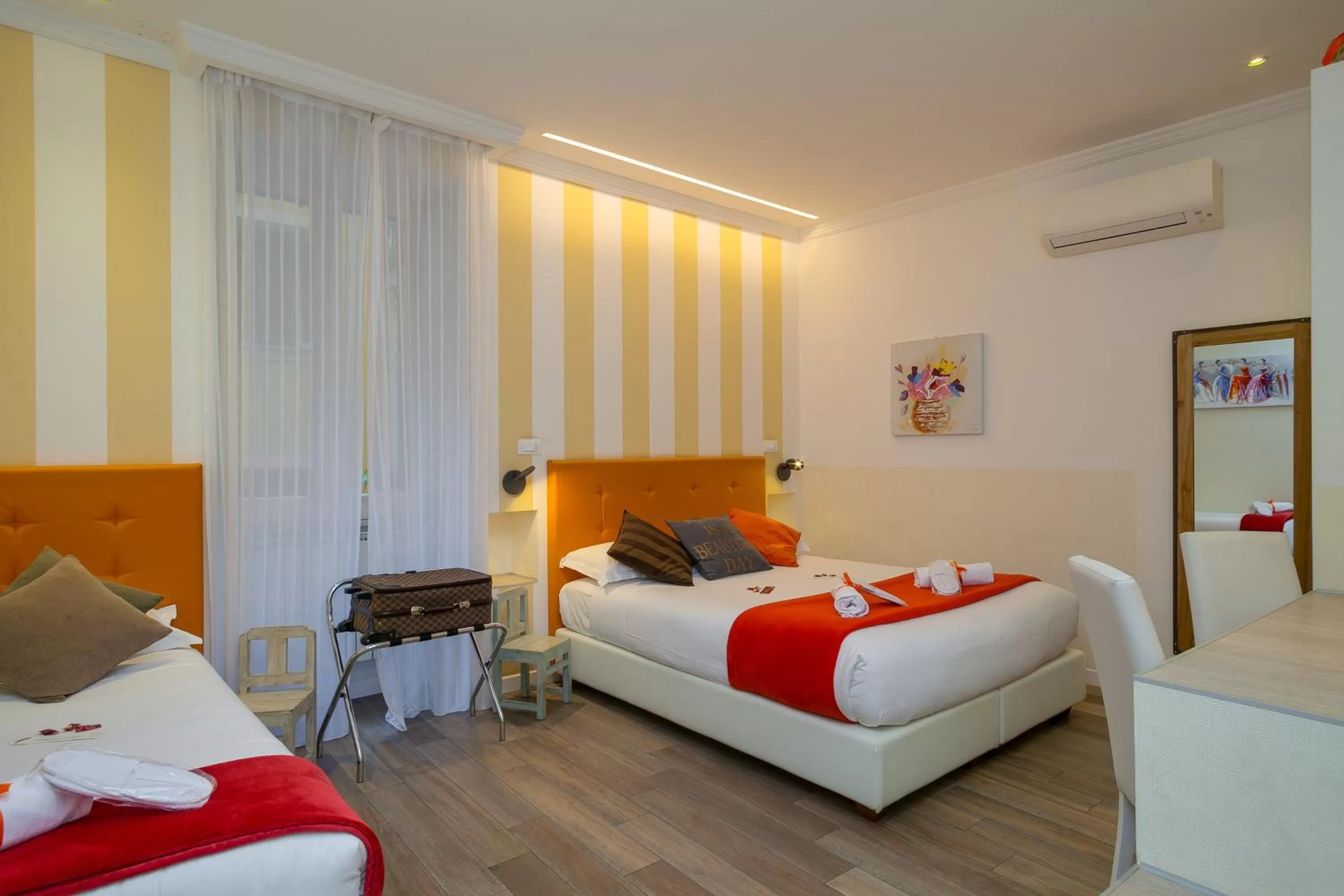 Photo of the whole room, Bed in Zefiro Home