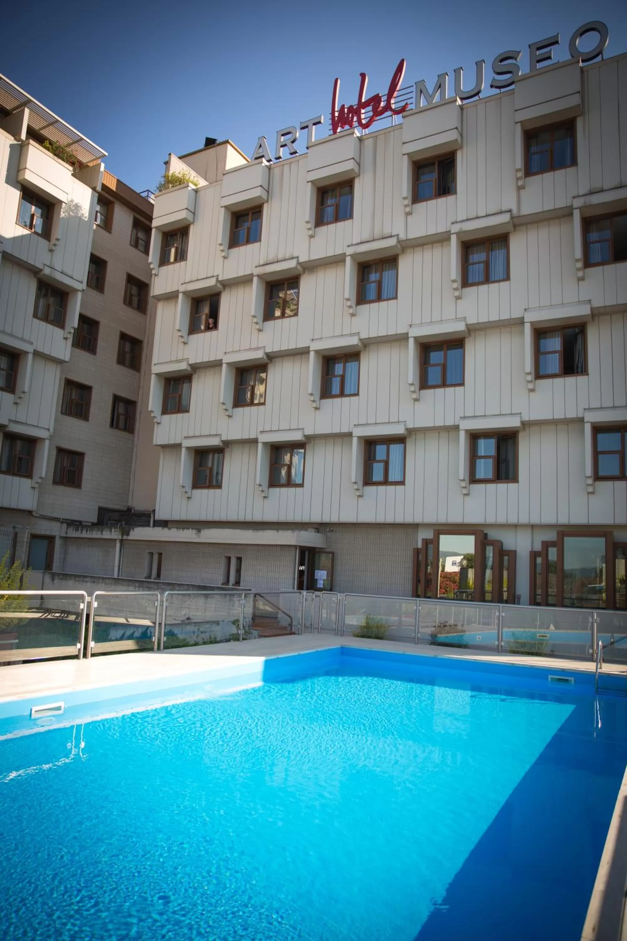 Swimming pool in Art Hotel Museo