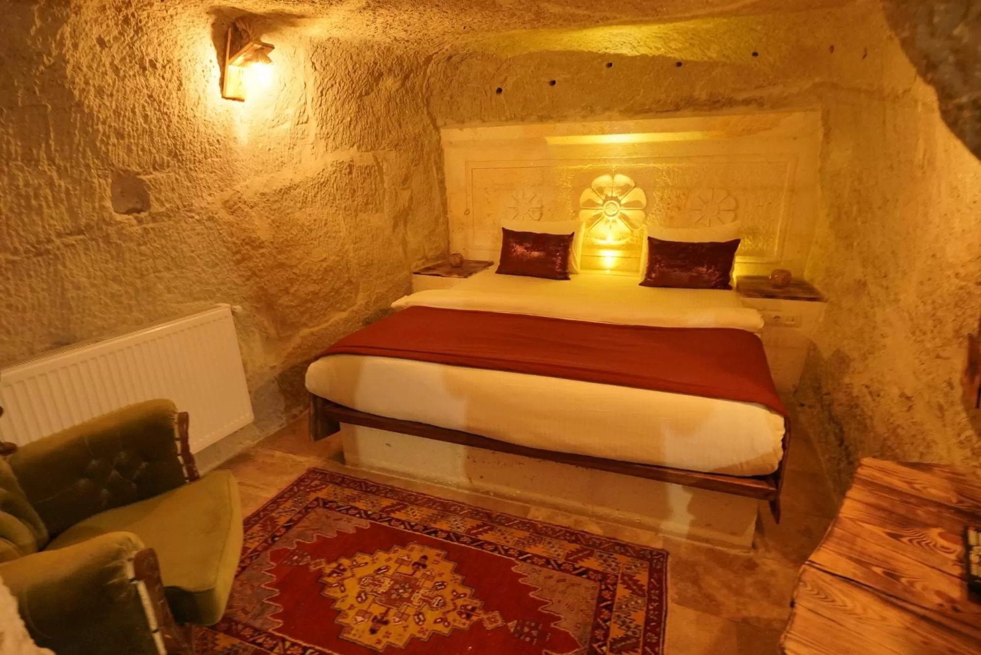 Bed in Cappadocia Nar Cave House & Swimming Pool