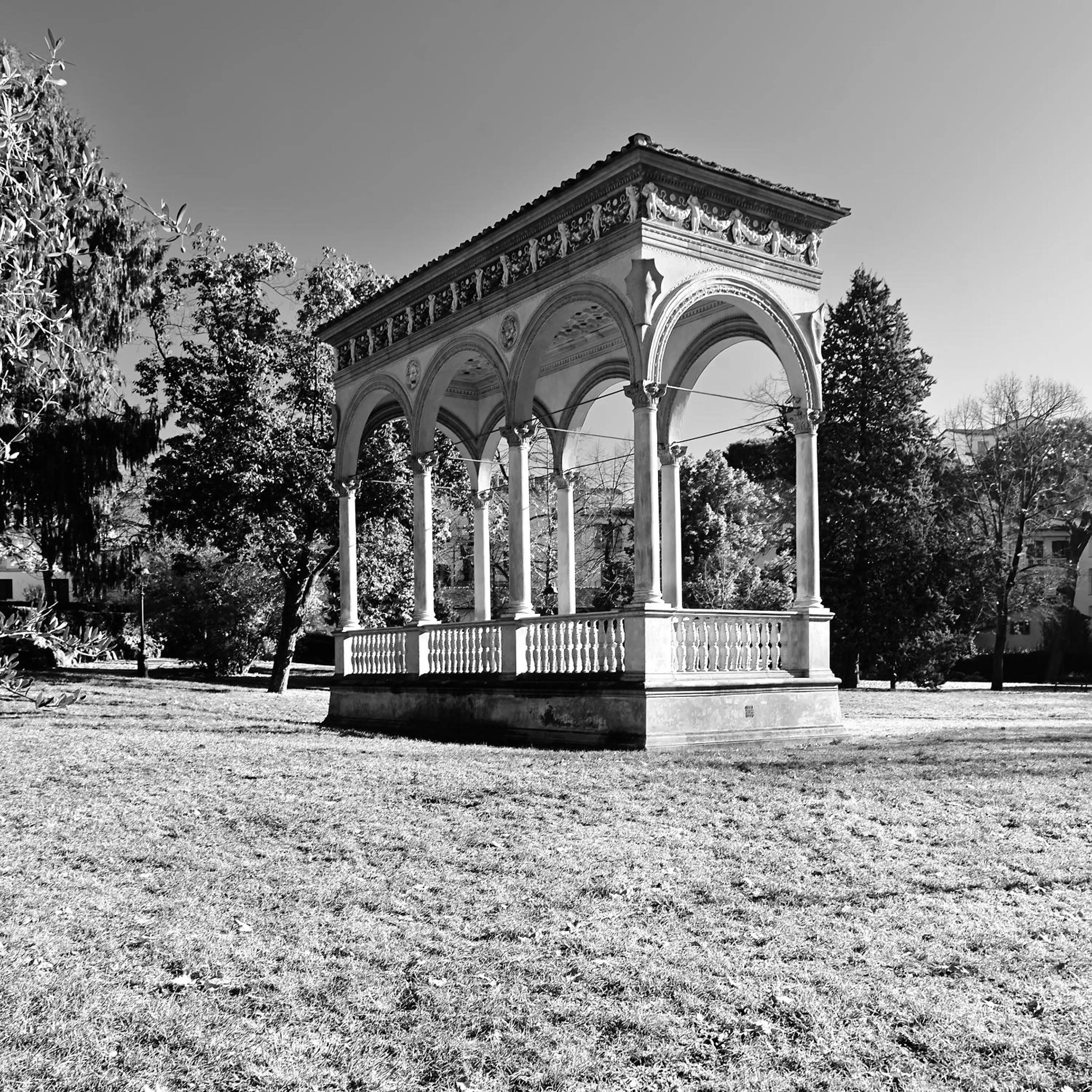 Nearby landmark in Residence Leopoldo