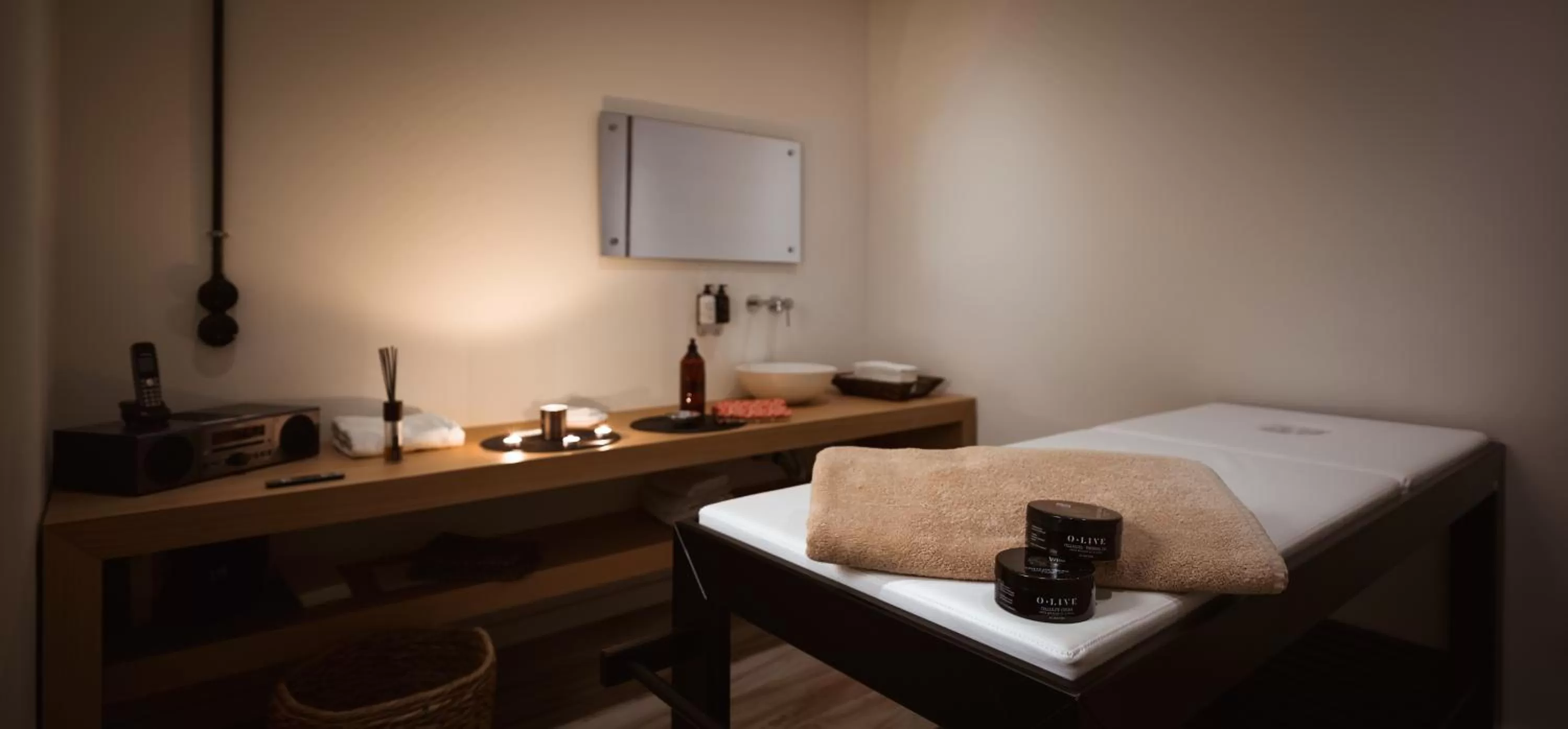 Fitness centre/facilities, Bed in Golden Age Athens Hotel