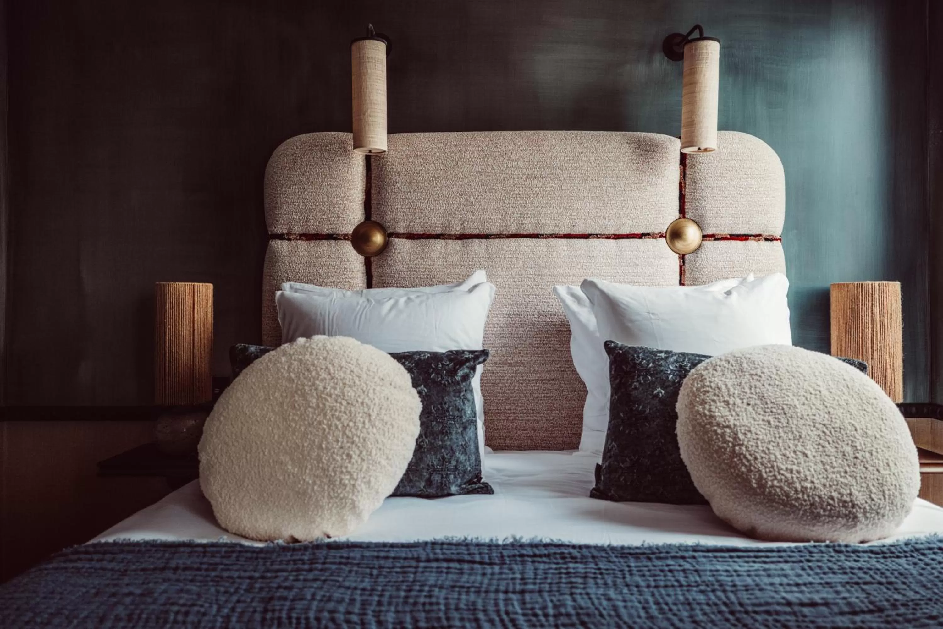 Bedroom, Bed in Babel Belleville