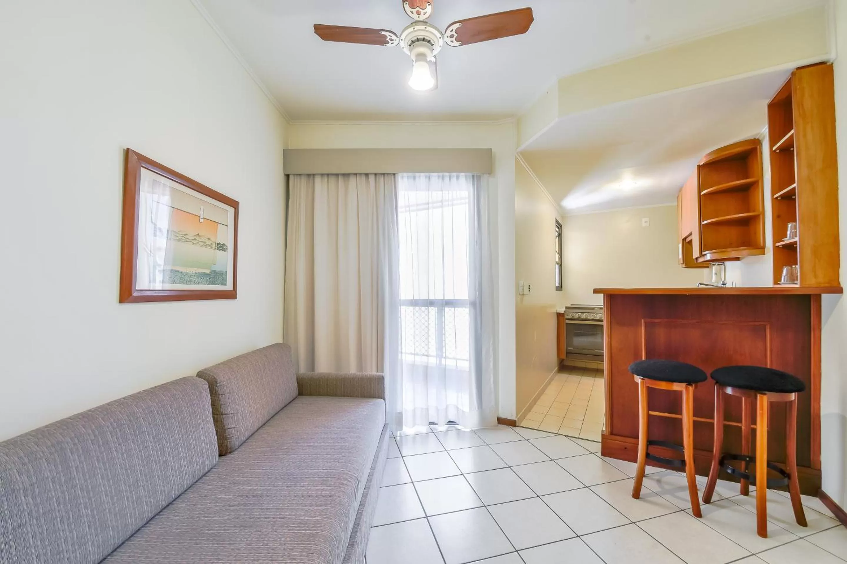 Living room in Park Tower Campinas Residence by Nacional Inn