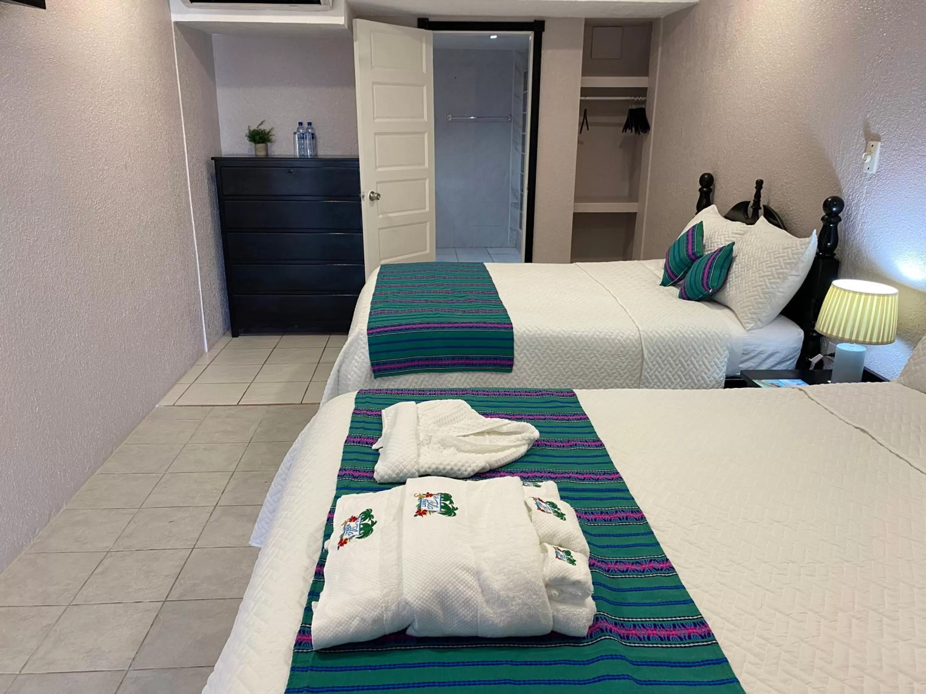Bed in La Isla Resort