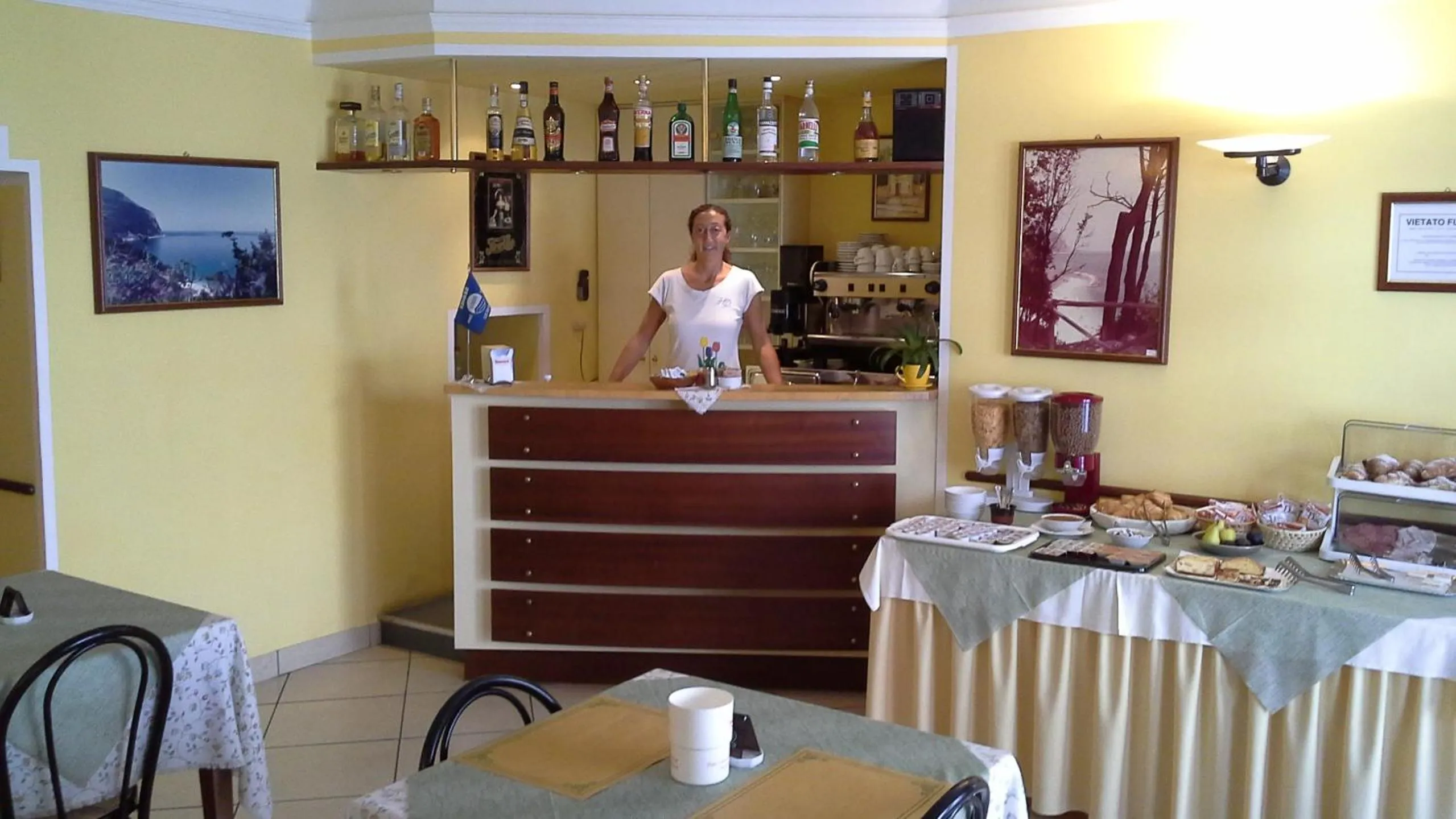 Lounge or bar in Hotel "Il Parco" B&B Sirolo