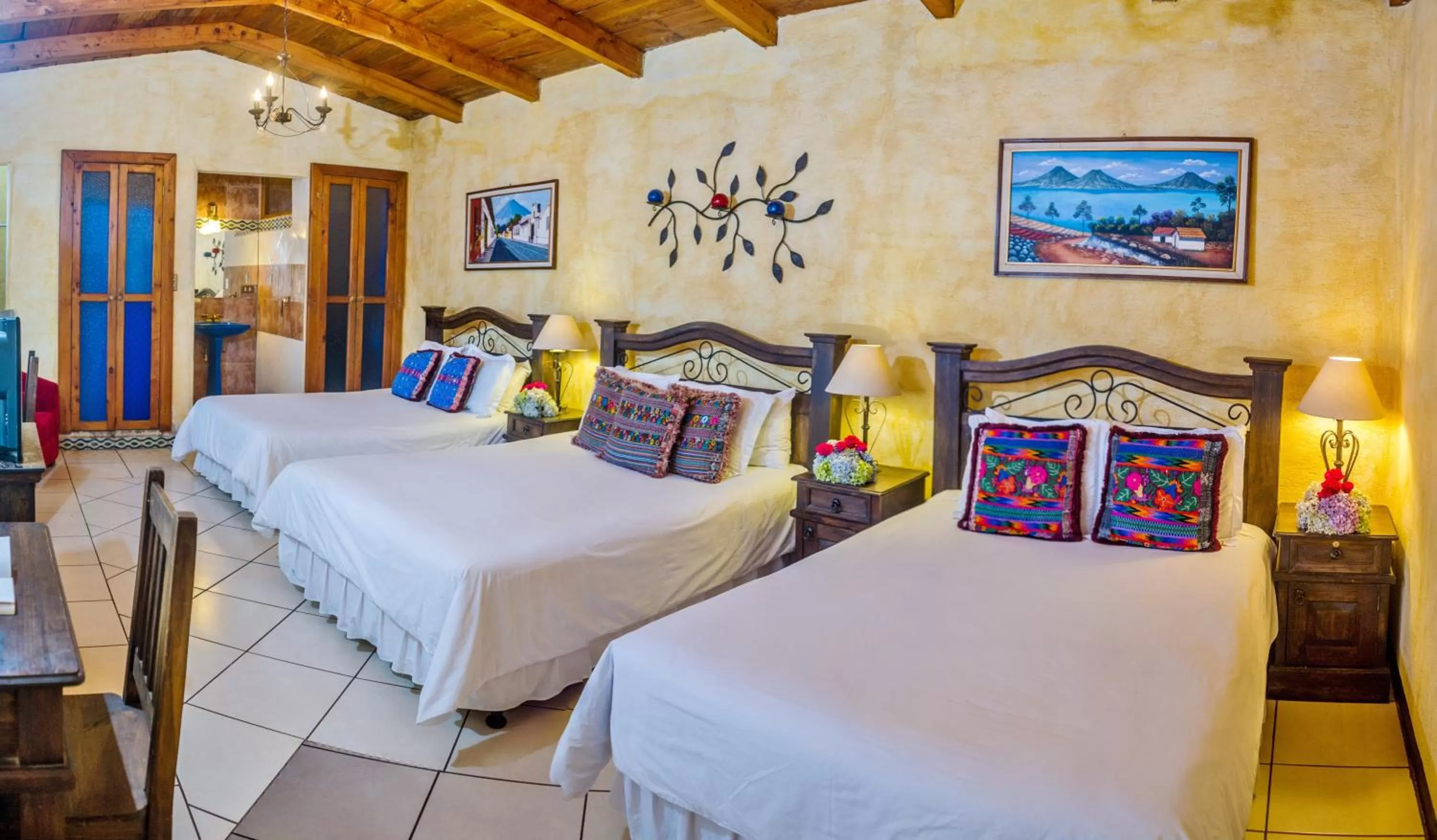 Photo of the whole room, Bed in Hotel Casa del Parque by AHS