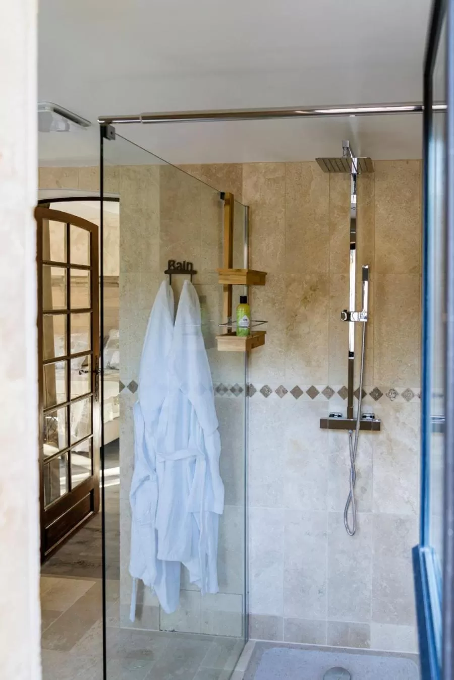 Bathroom in Hôtes'Antic Provence