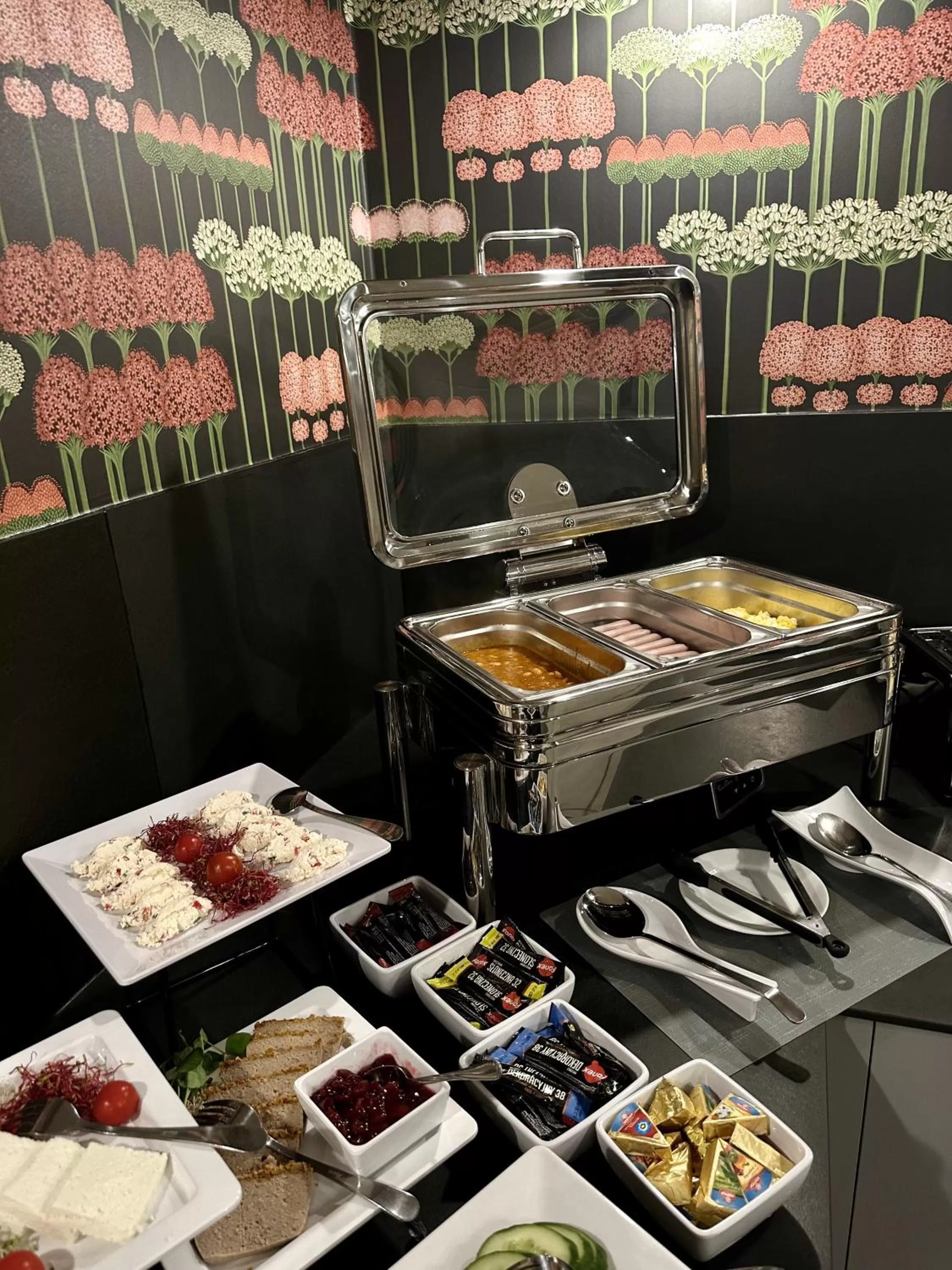 Restaurant/places to eat in Hotel Downtown Kraków