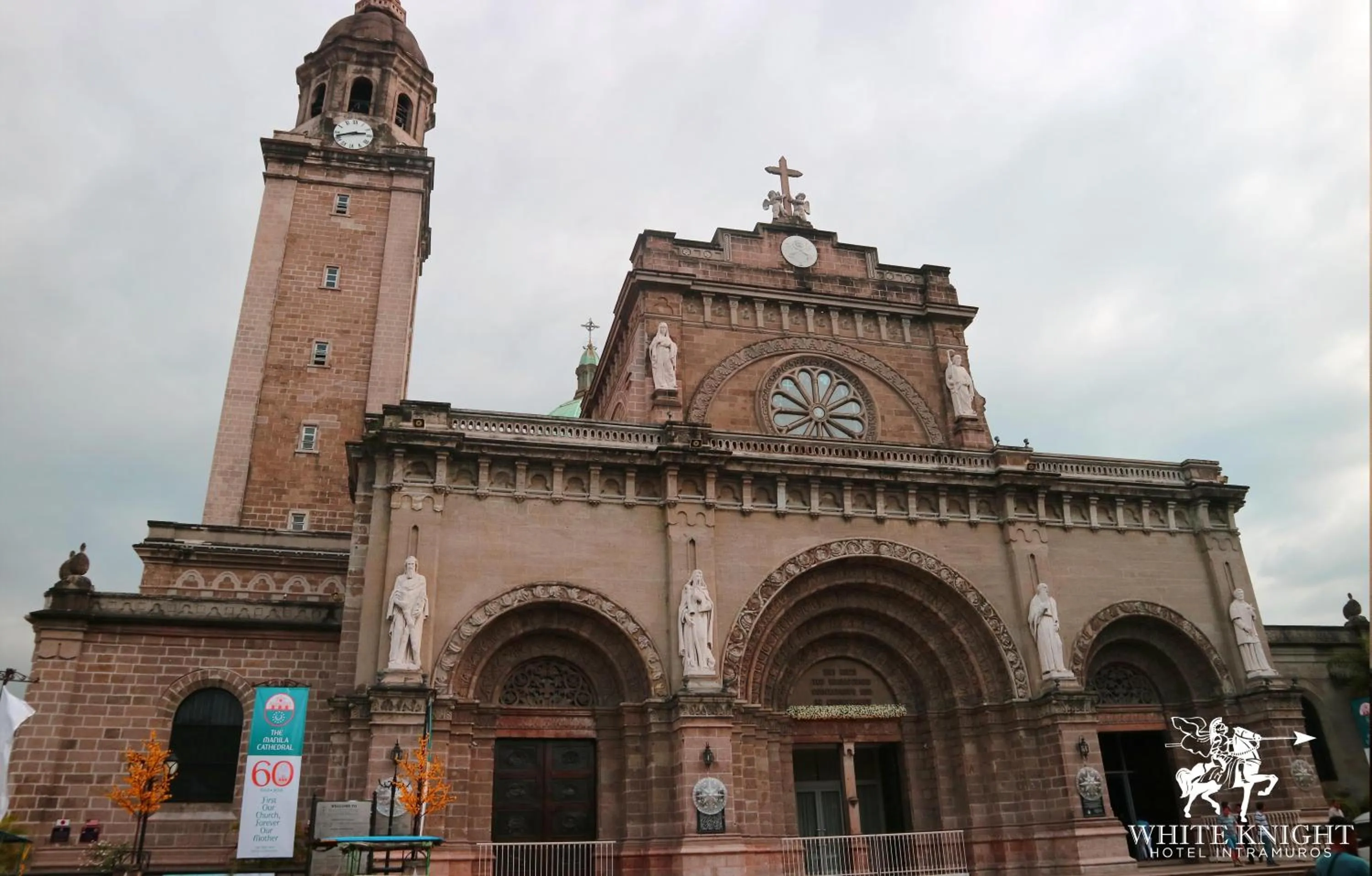 Nearby landmark in White Knight Hotel Intramuros