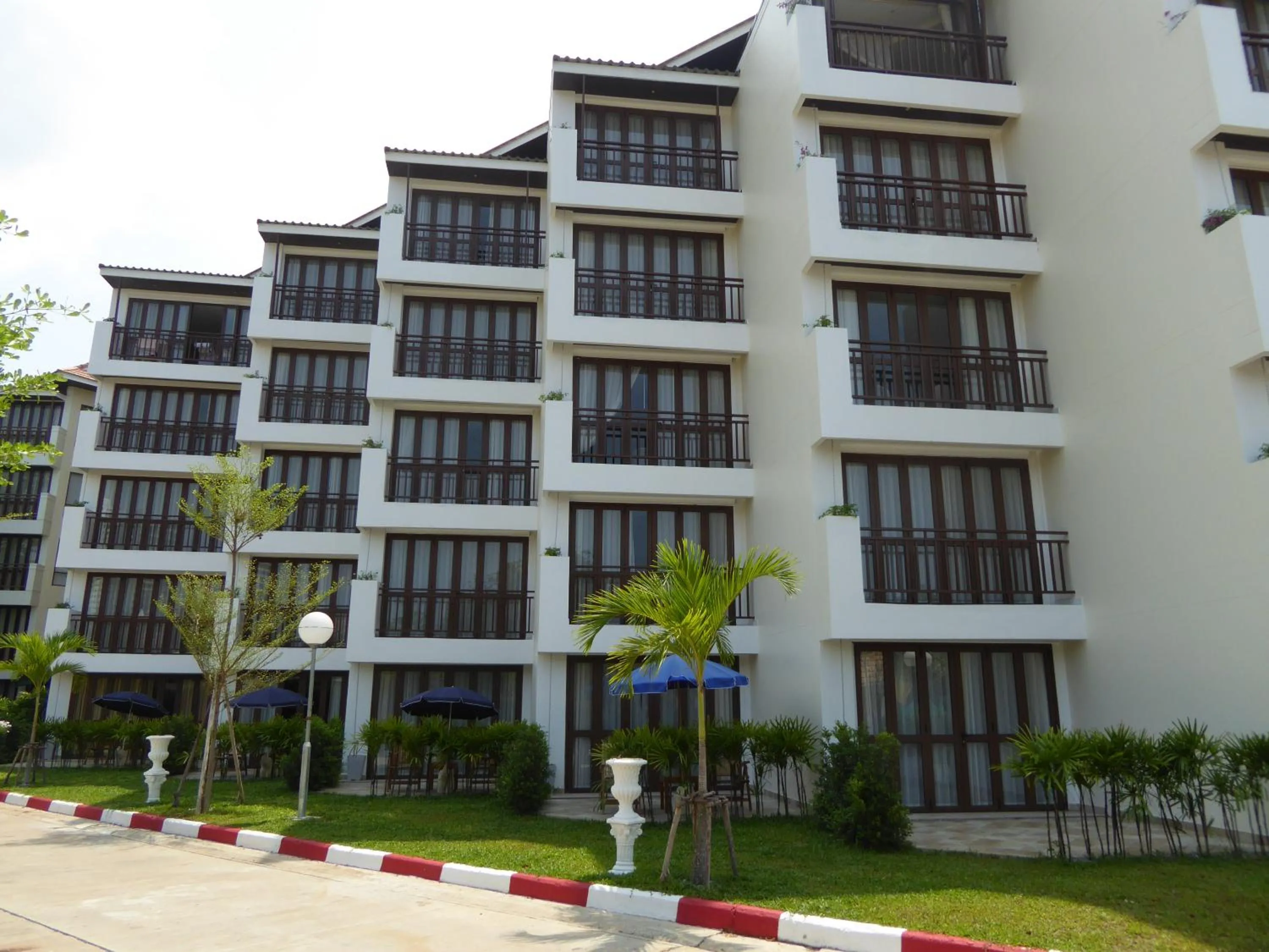Property building in The Orchid Beach Resort @ VIP Chain Resort