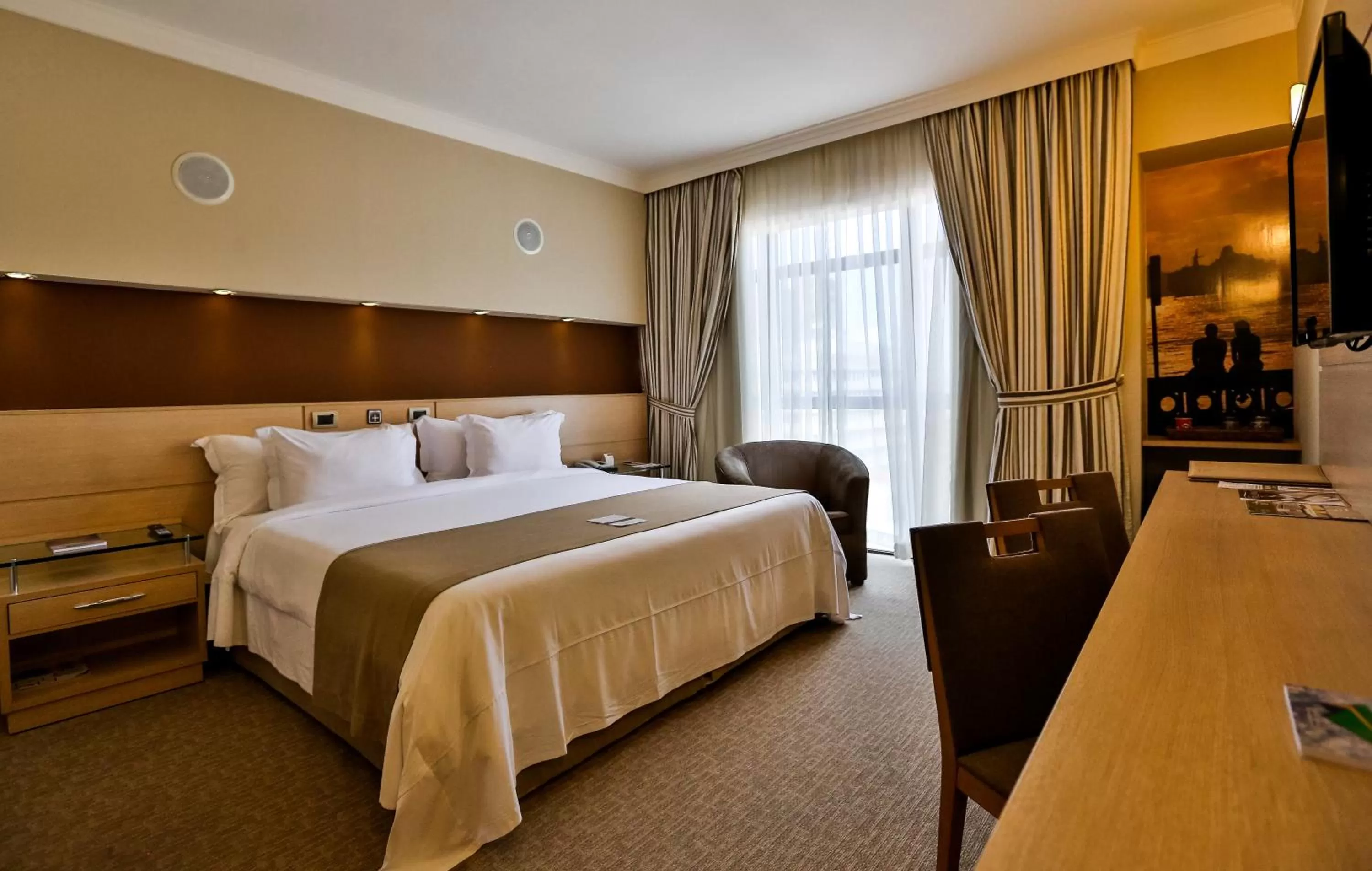 Decorative detail, Bed in Bourbon Convention Hotel Santos