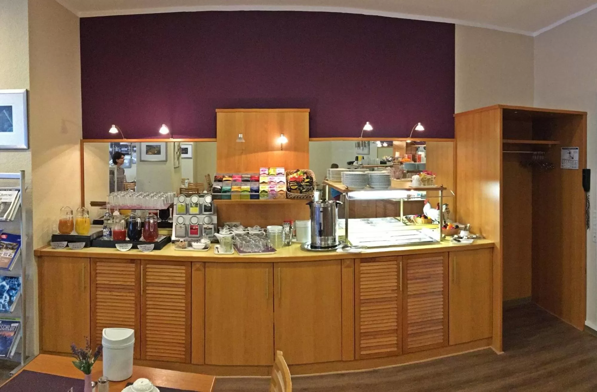 Food and drinks in City Partner Central-Hotel Wuppertal