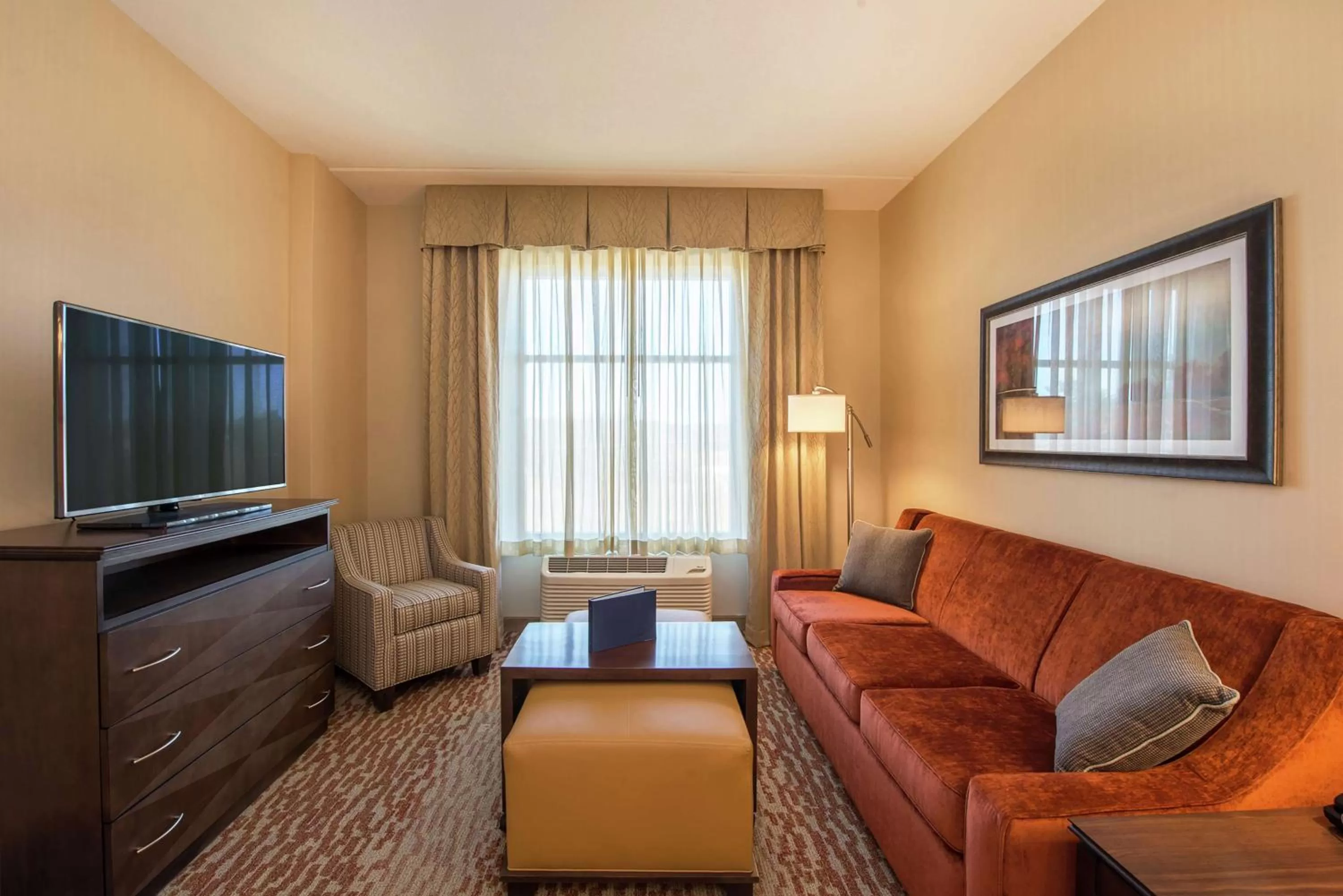 Living room in Homewood Suites by Hilton Boston Marlborough