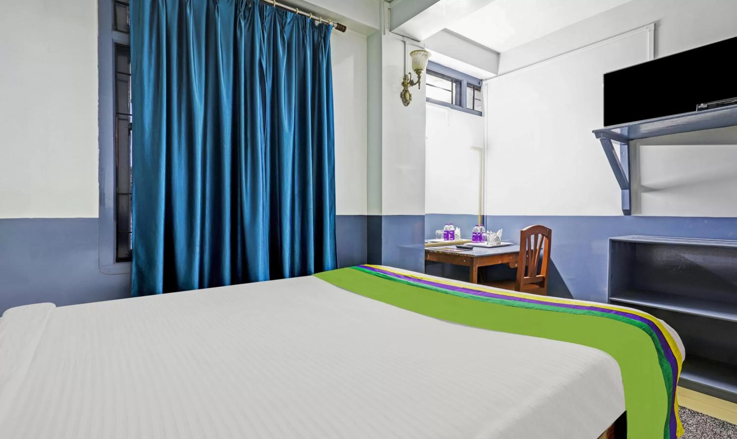 Bed in Itsy Hotels Shillong Tower Guesthouse