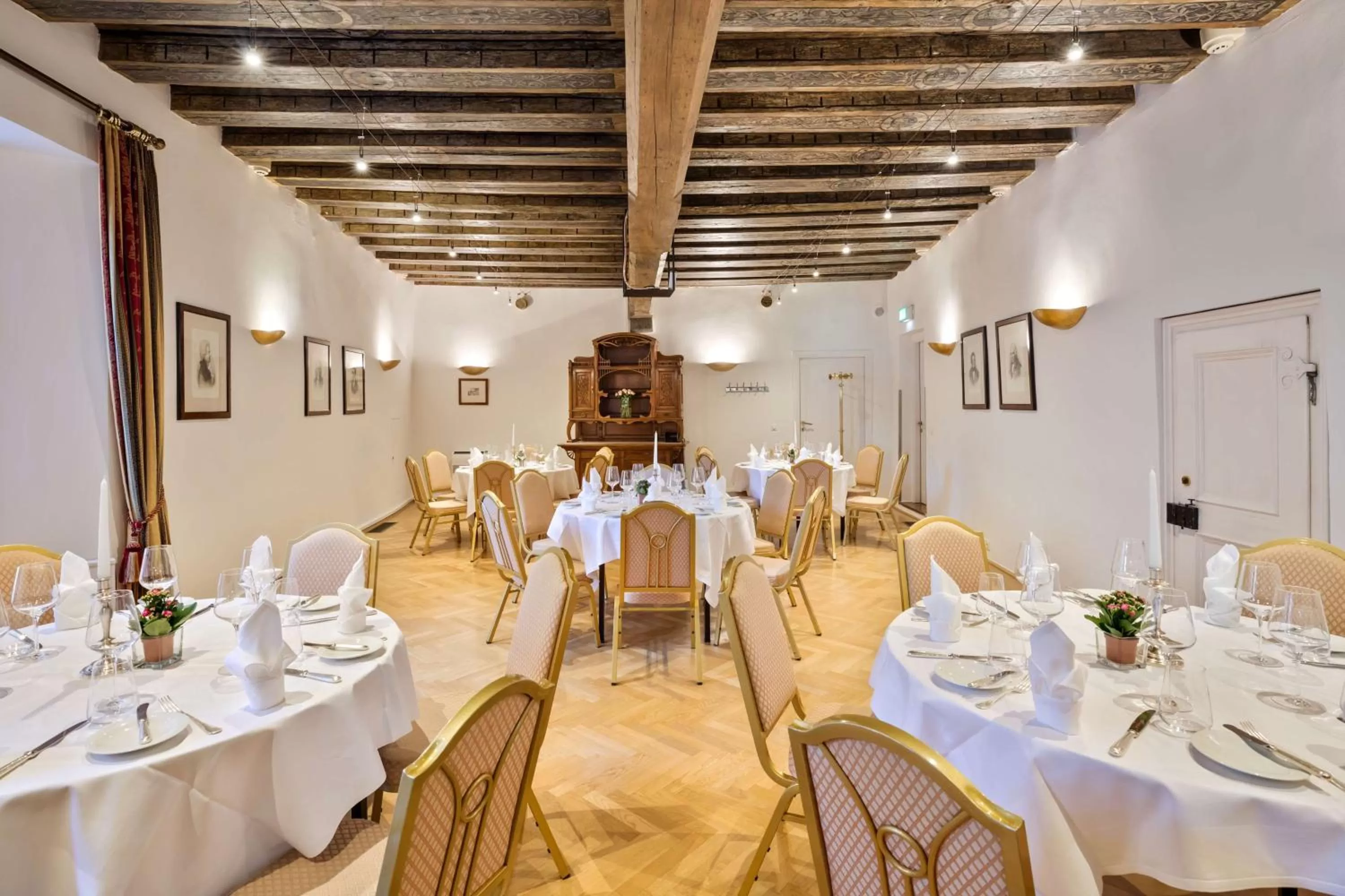 Meeting/conference room in Radisson Blu Hotel Altstadt