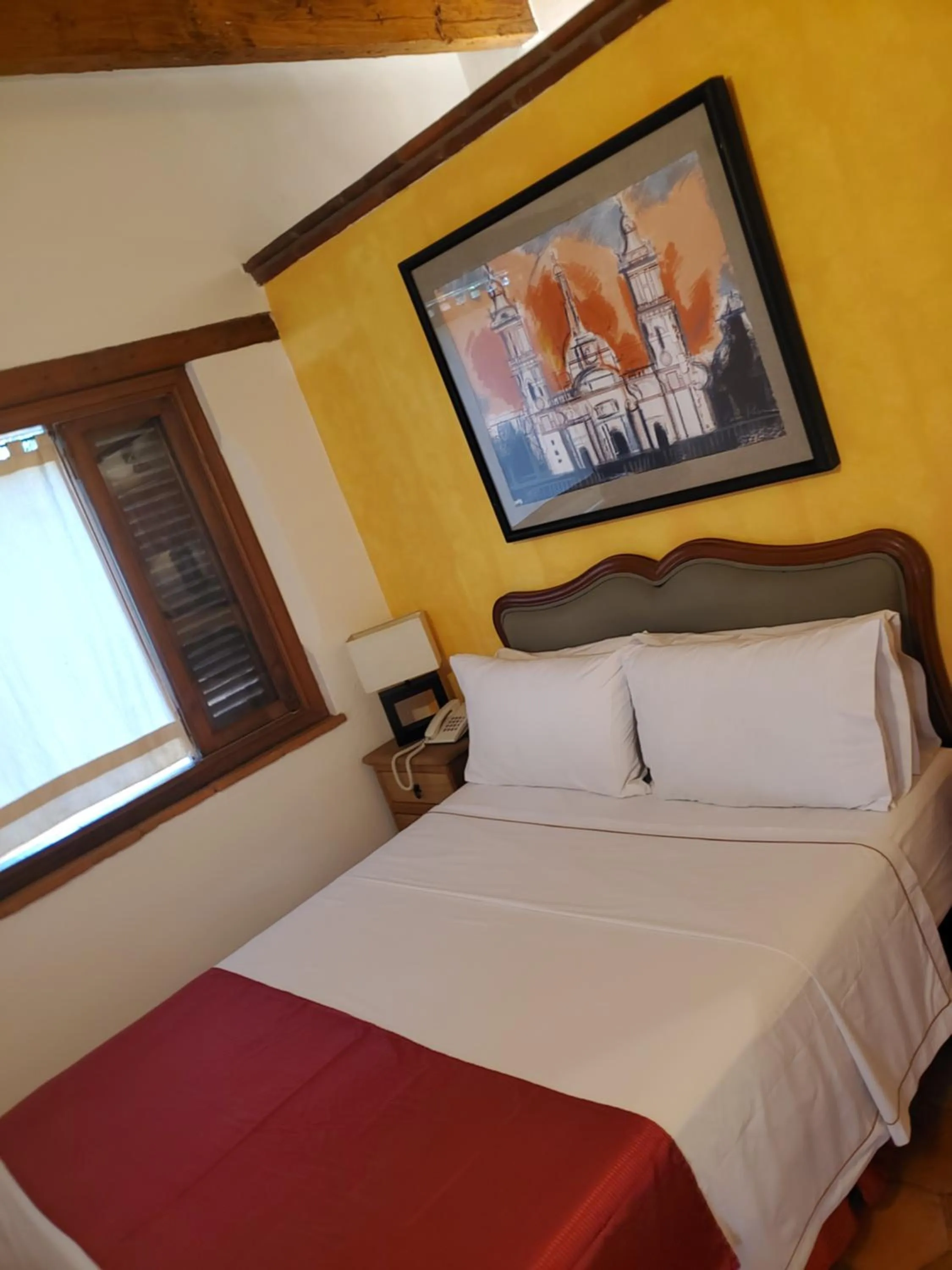 Bed in La Joyita Cuernavaca