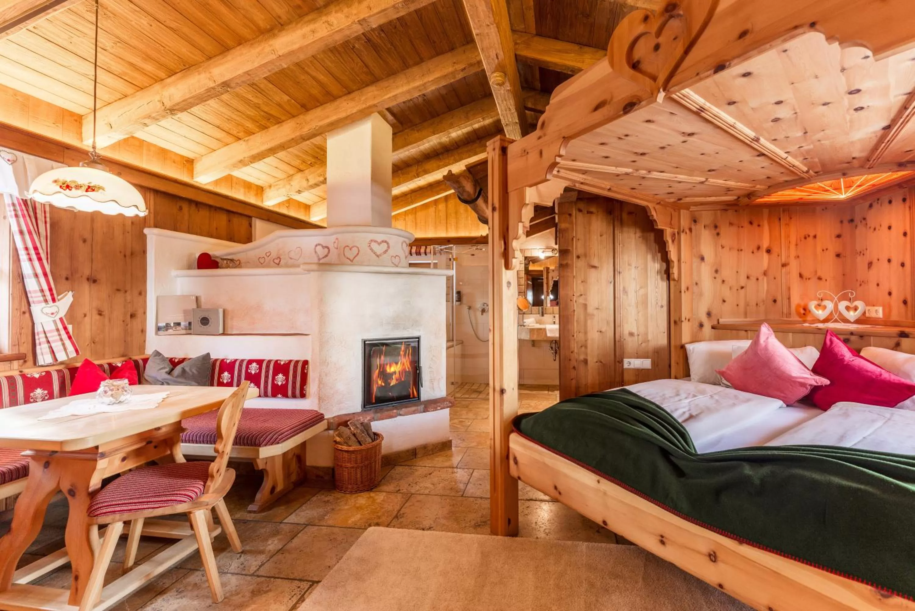 Living room, Bed in Almwelt Austria