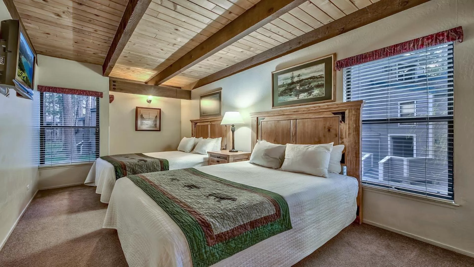 Bed in Lakeland Village at Heavenly