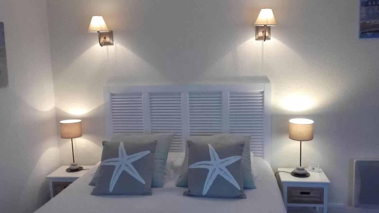 Bed in Hotel Des Falaises