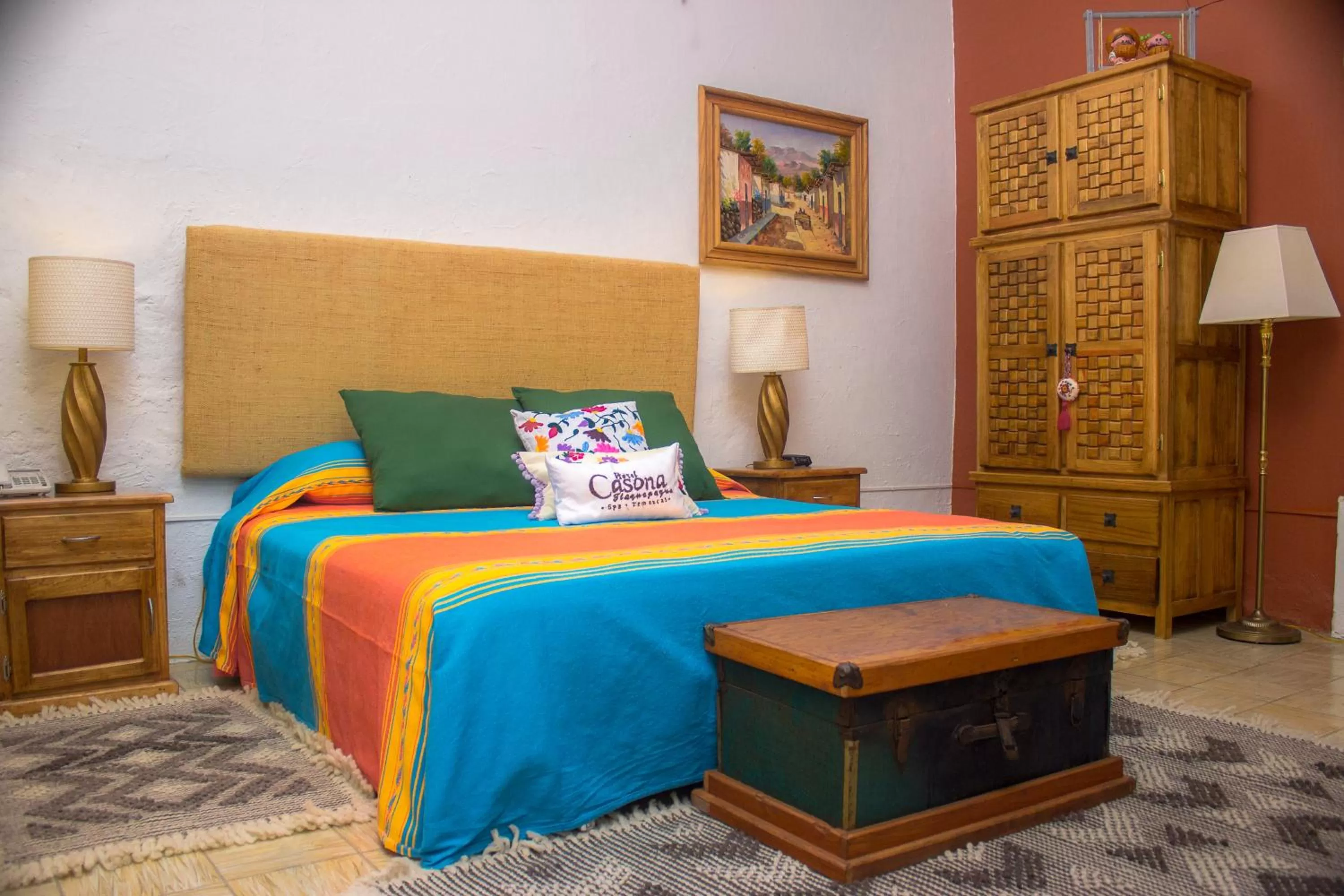 Bed in Casona Tlaquepaque Temazcal & Spa