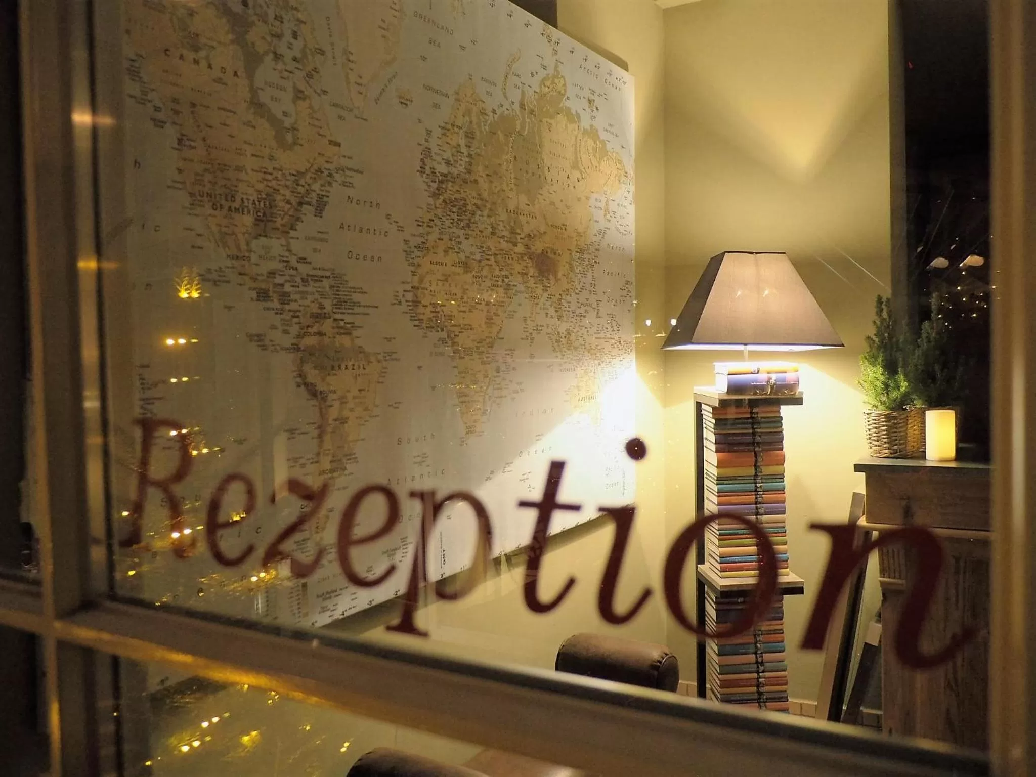 Lobby or reception in Hotel Zur Alten Brücke