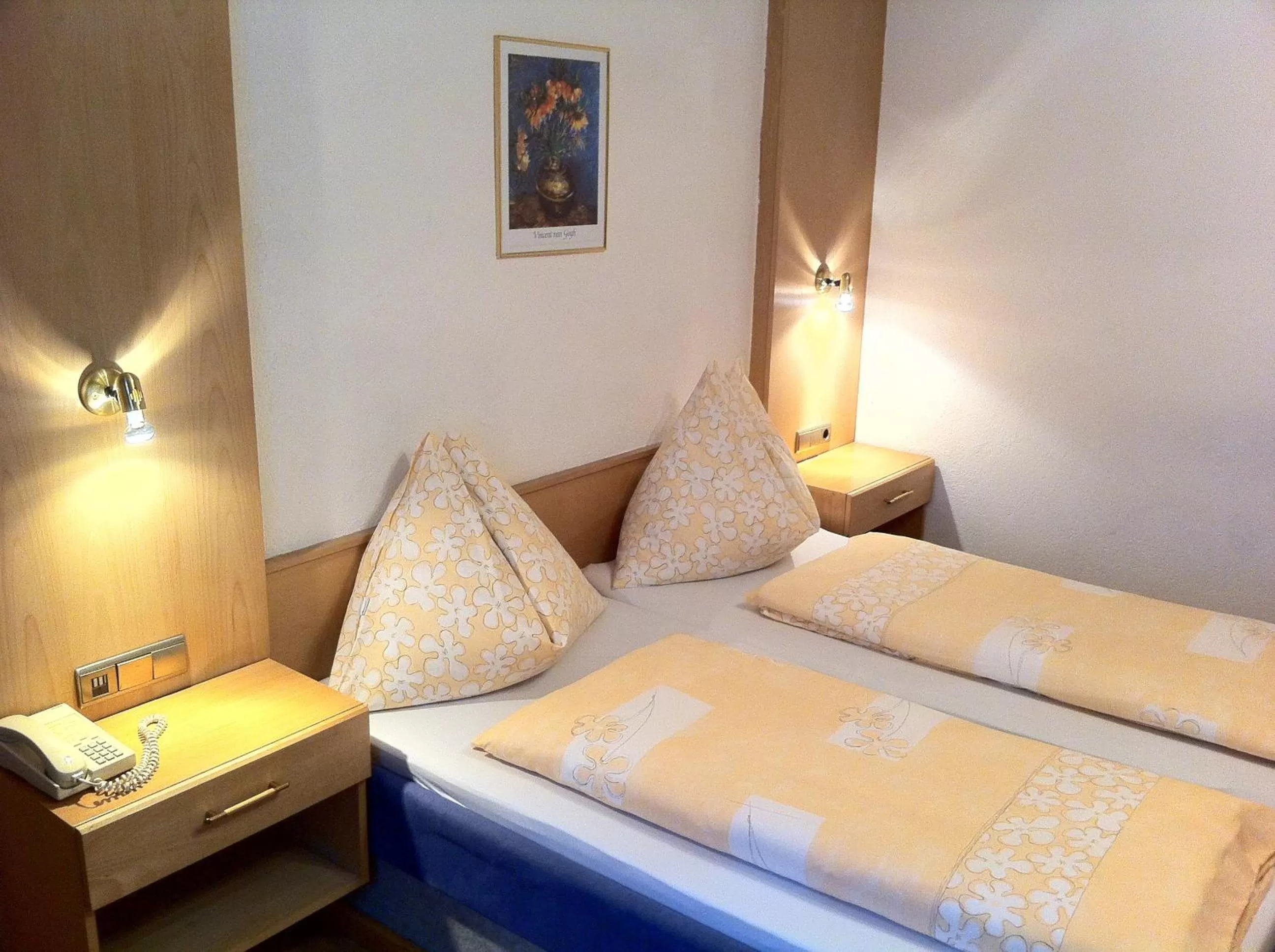 Bed in Hotel Tautermann