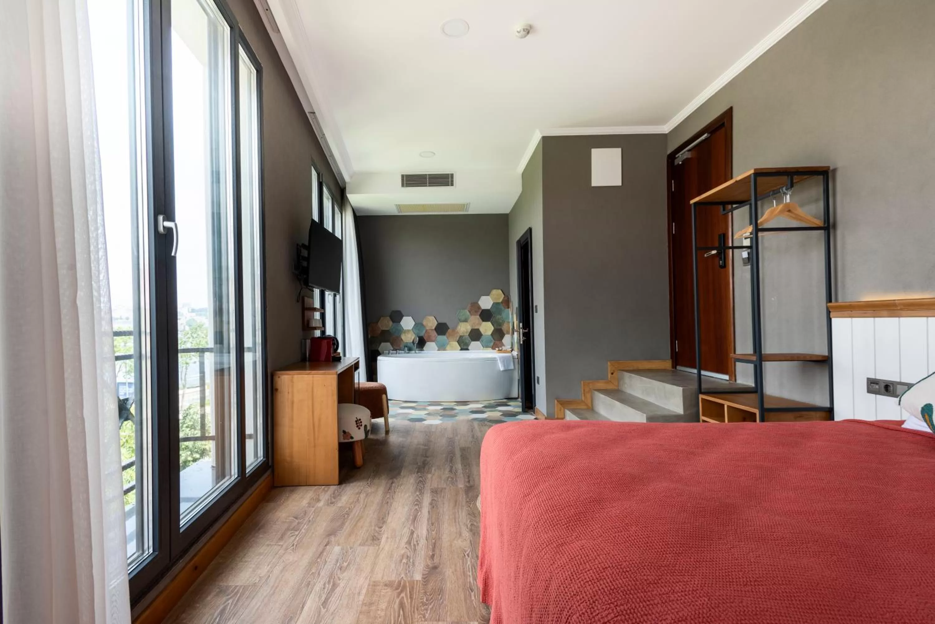 Photo of the whole room, Bed in Istanbul Old City Colorful Houses Balat PETRION Hotel