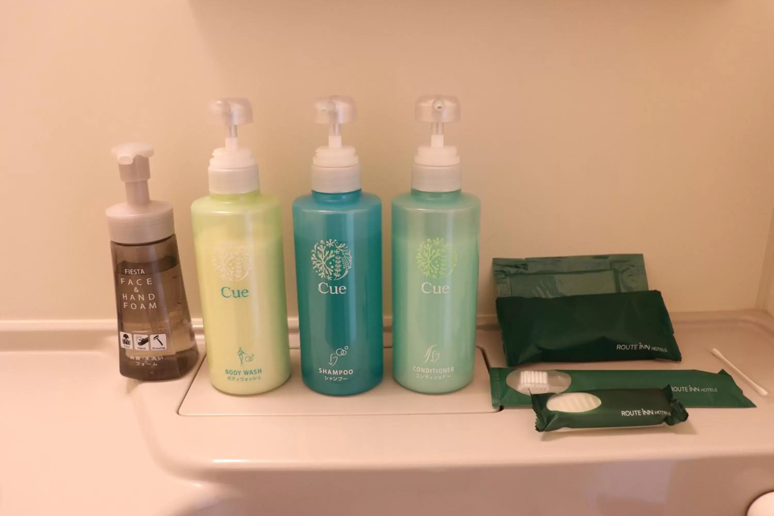 Twin Room - Non-Smoking in Hotel Route-Inn Chitose Ekimae Twin Room - Non-Smoking in Hotel Route-Inn Chitose Ekimae