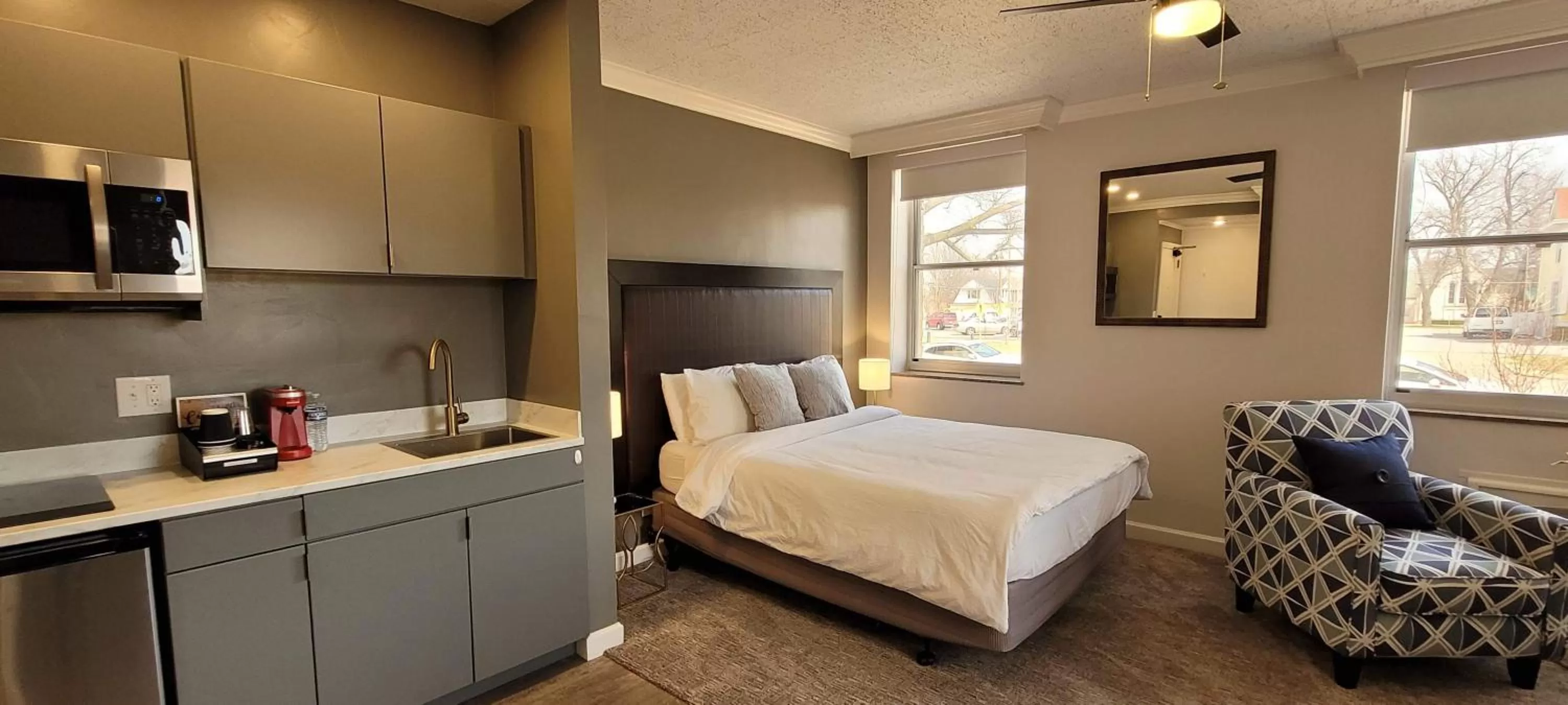 Bed in Hotel Phillips