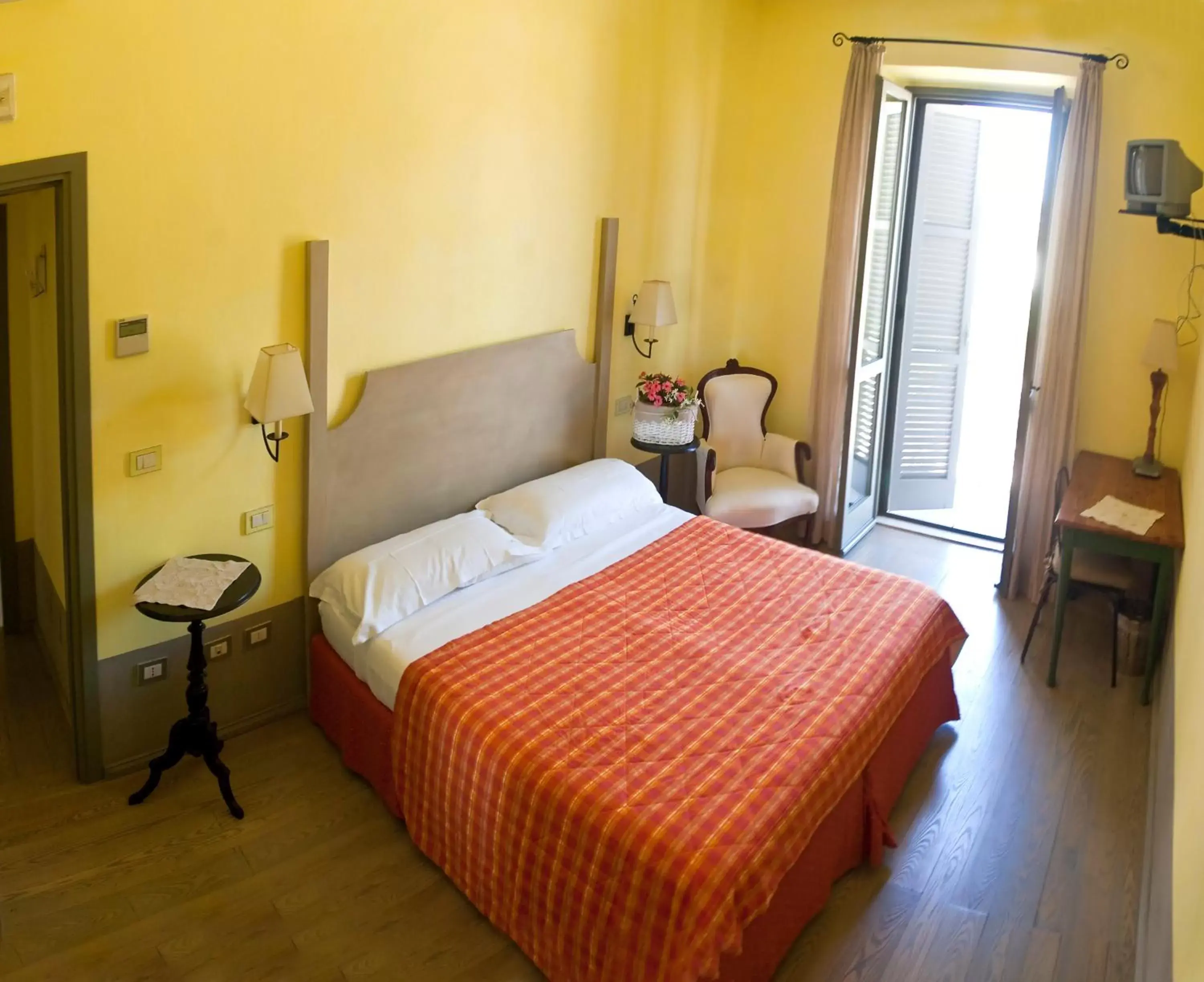Double Room in Locanda Delle Mura Anna De Croy Double Room in Locanda Delle Mura Anna De Croy