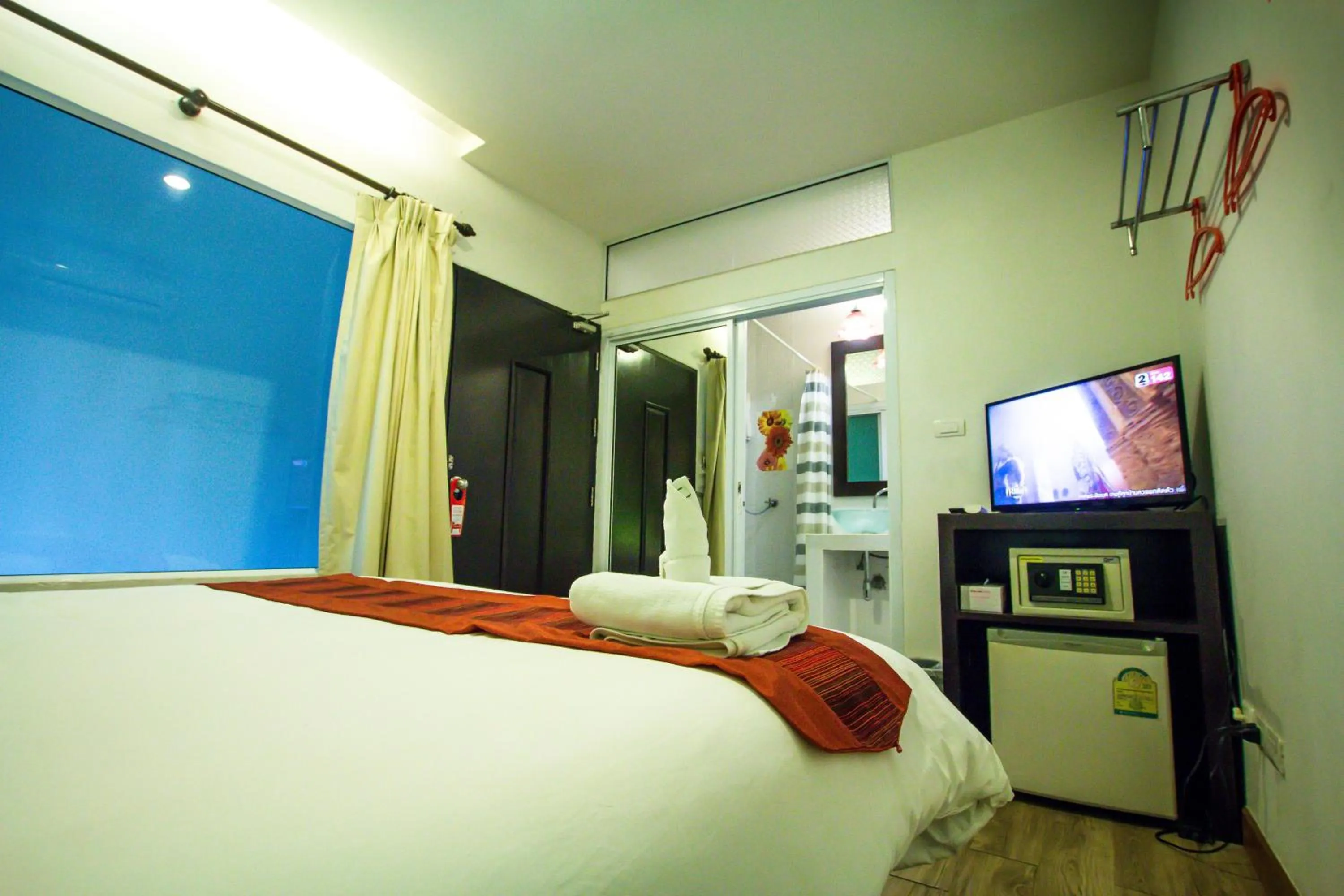 Photo of the whole room, Bed in Queen Boutique Hotel Chaweng