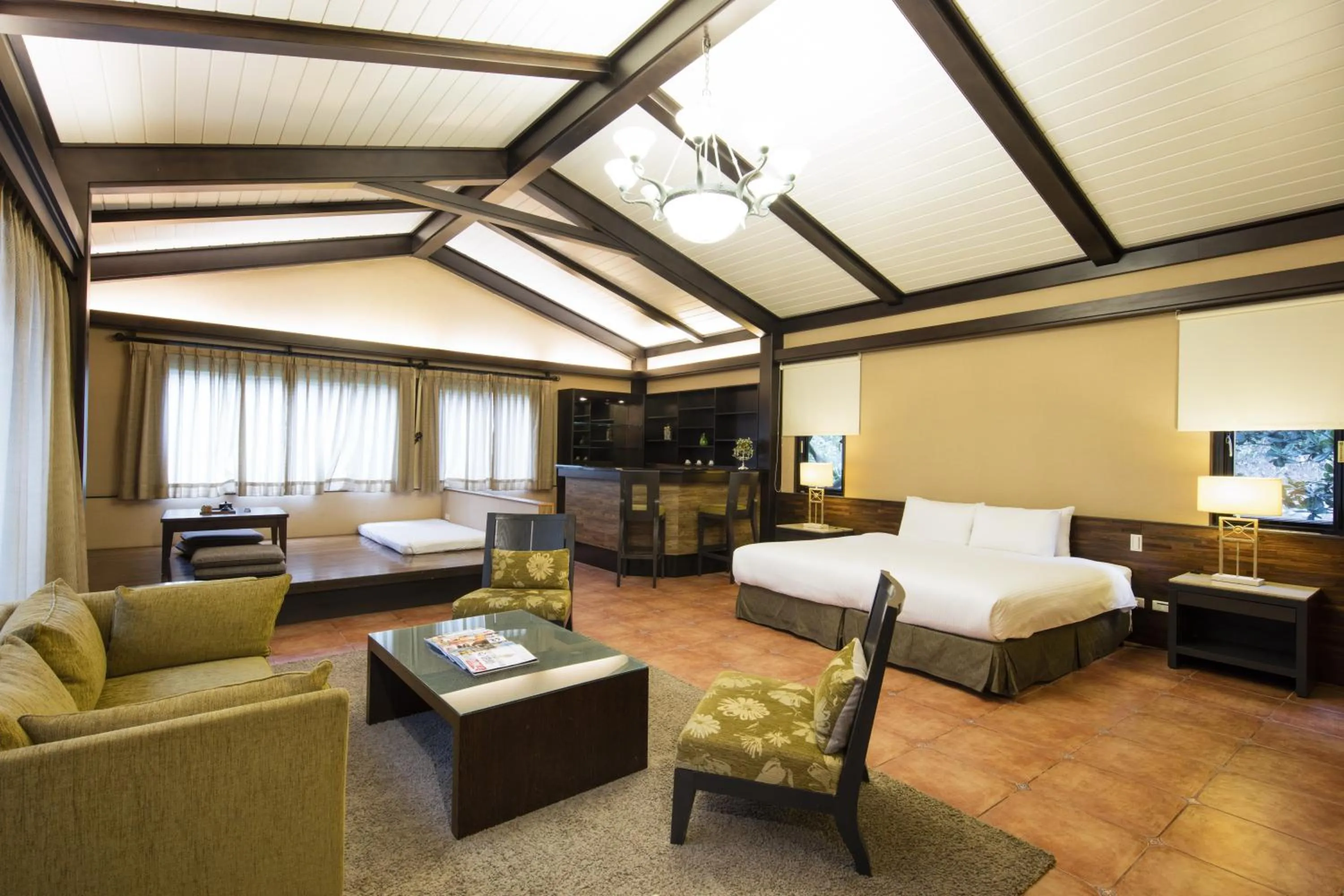 Photo of the whole room, Bed in Great Roots Forestry Spa Resort